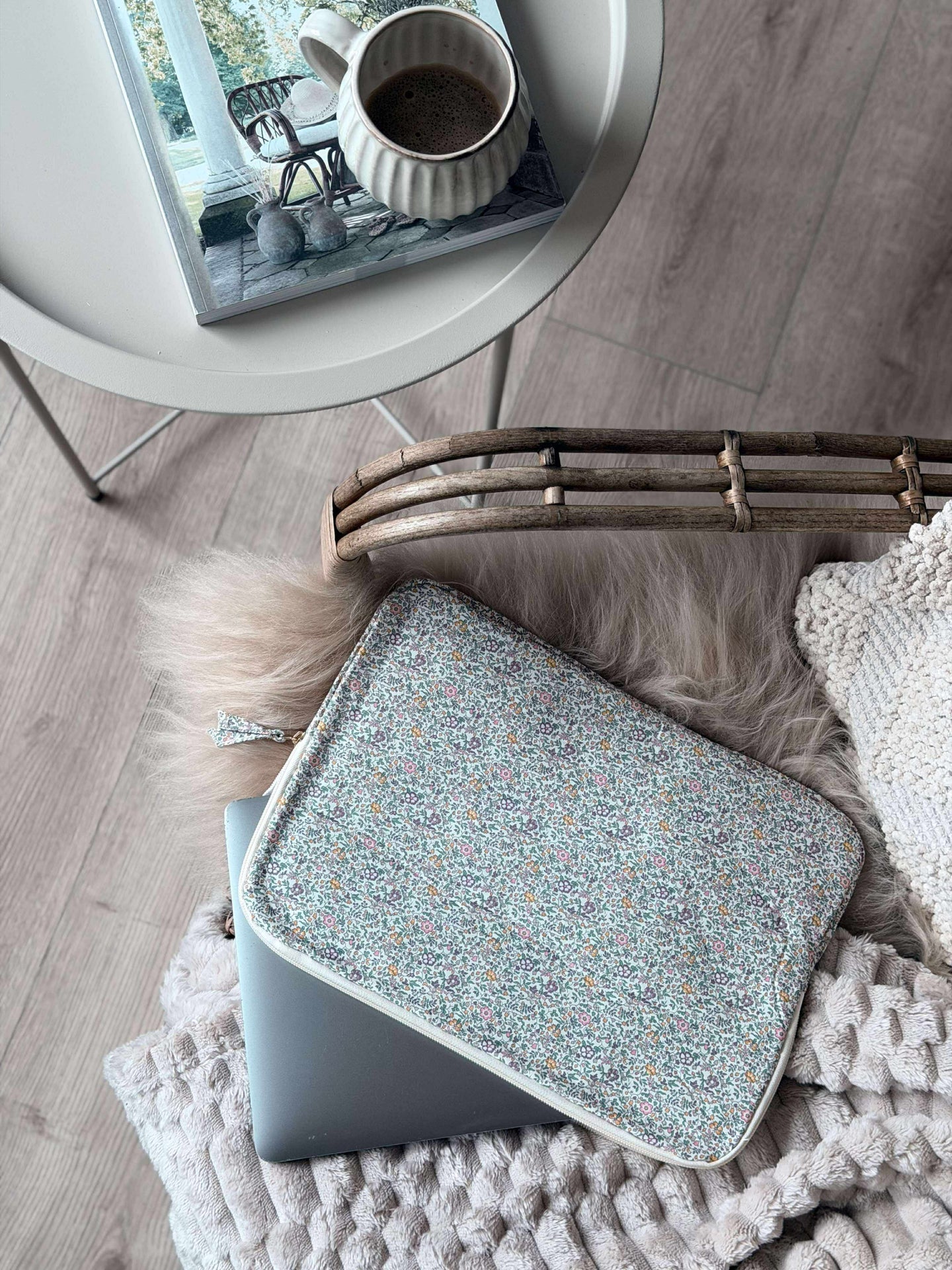 Sleeve till ipad / laptop - Blommor