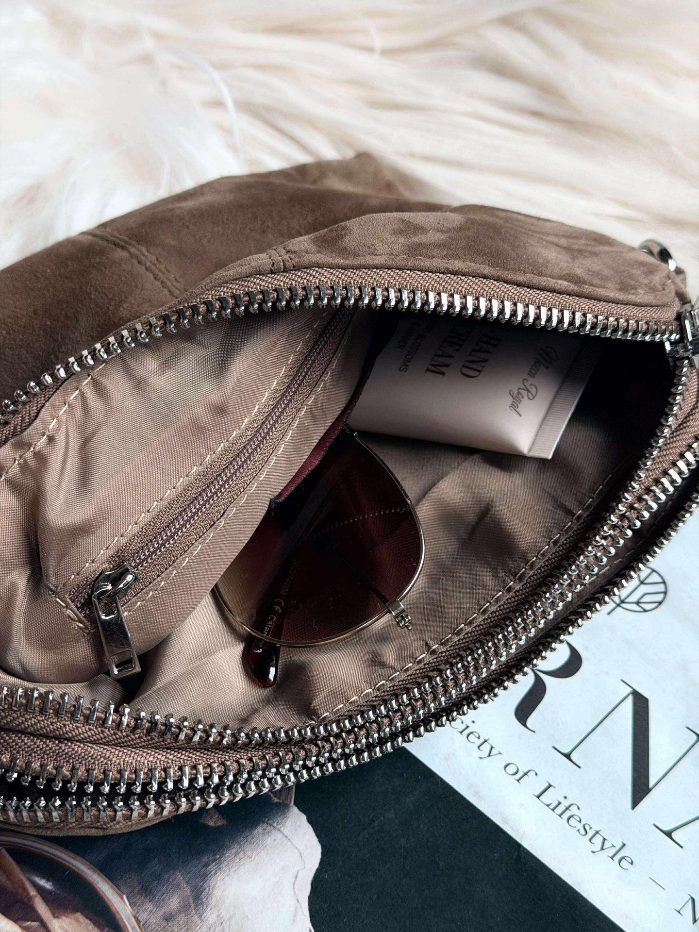 Crossbody clutch ALICE - Nude brown