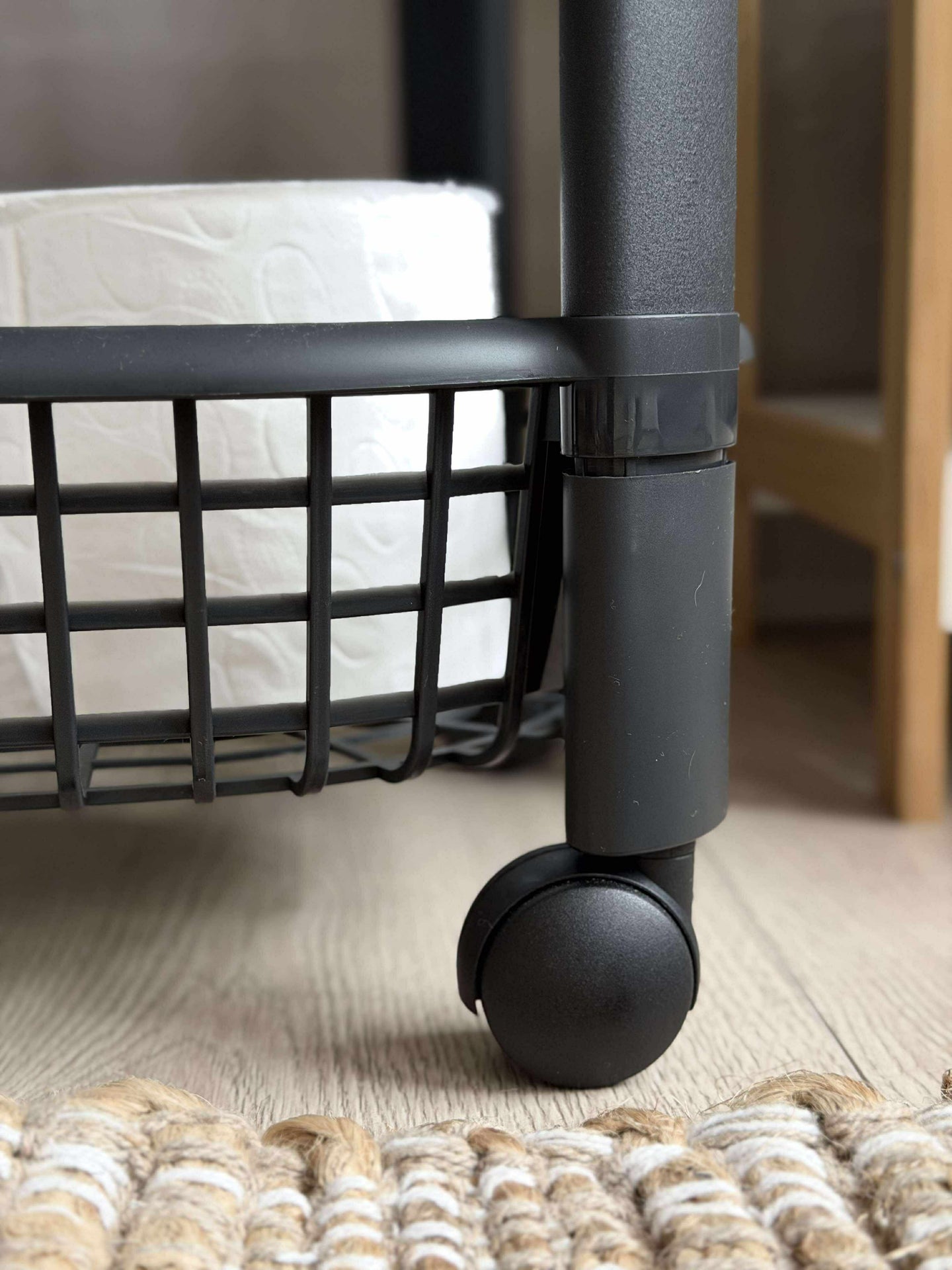 Rullvagn m. 4 korgar - Svart