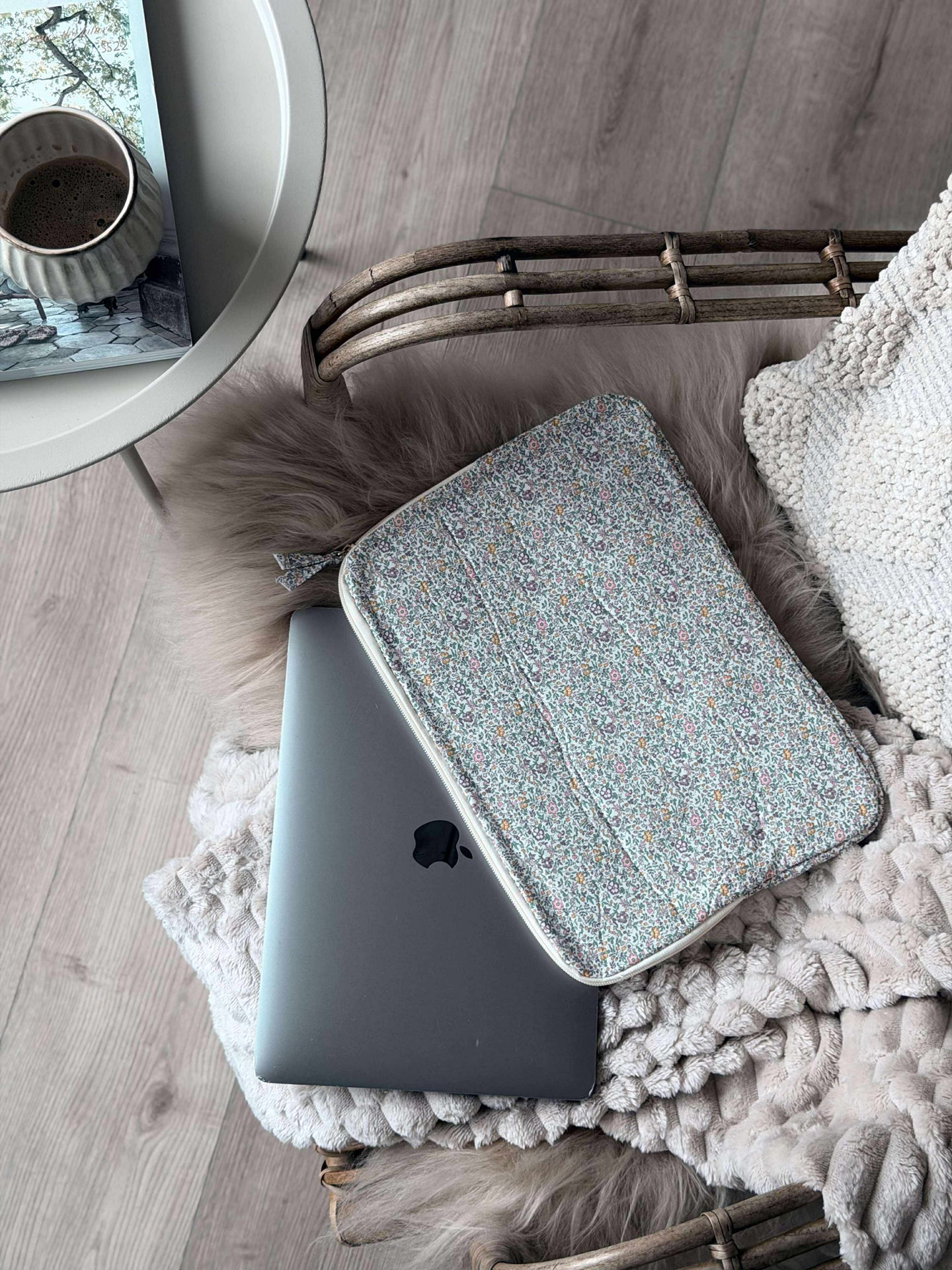 Sleeve till ipad / laptop - Blommor