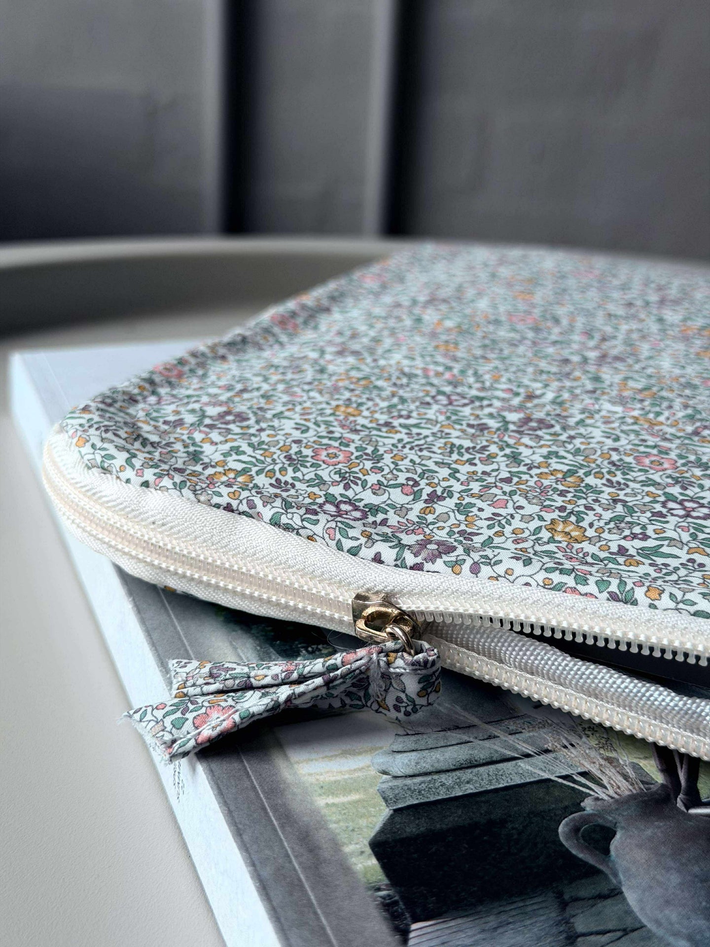 Sleeve till ipad / laptop - Blommor