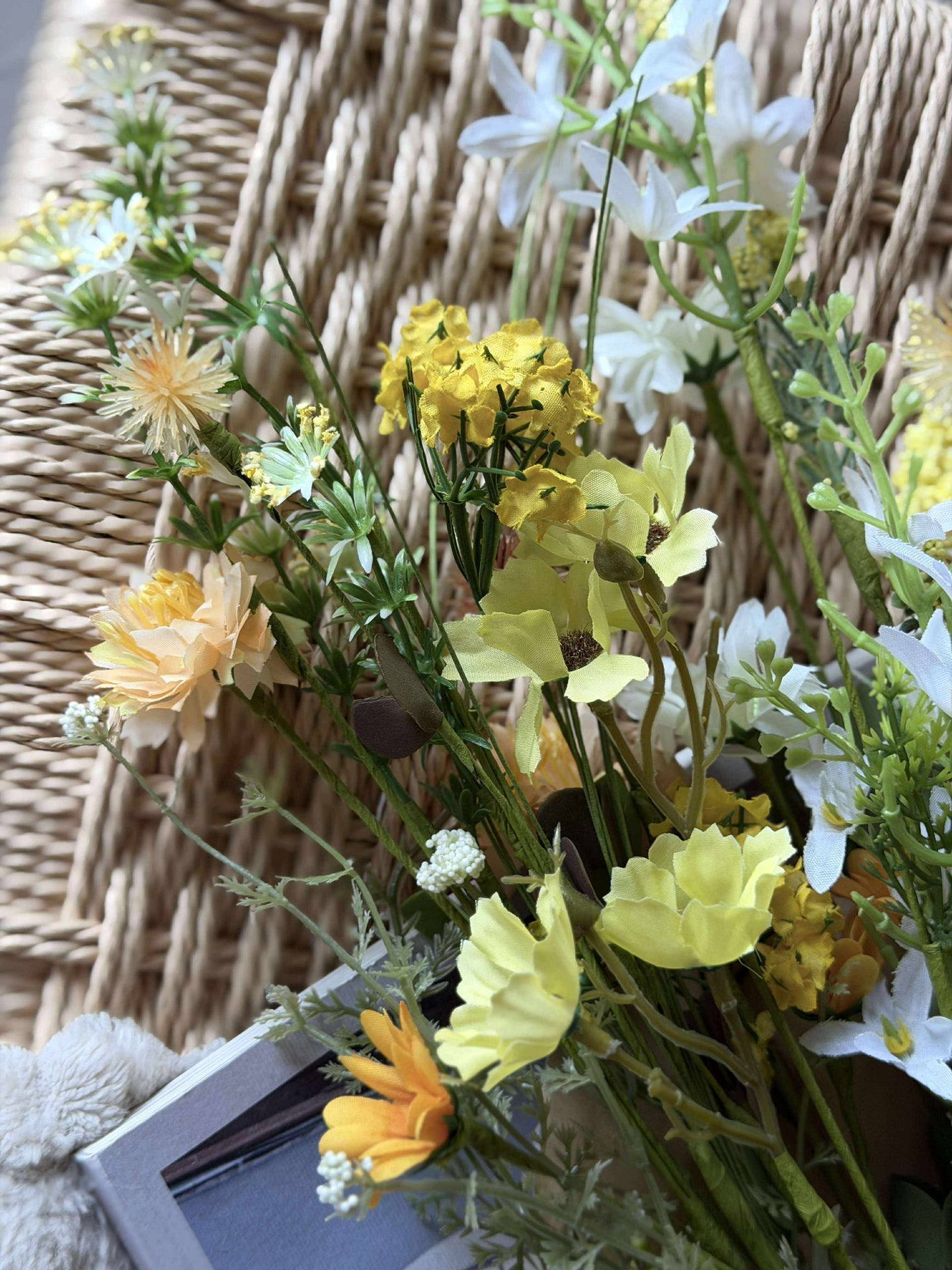 Bukett Vit / Gul - VILD FLORA