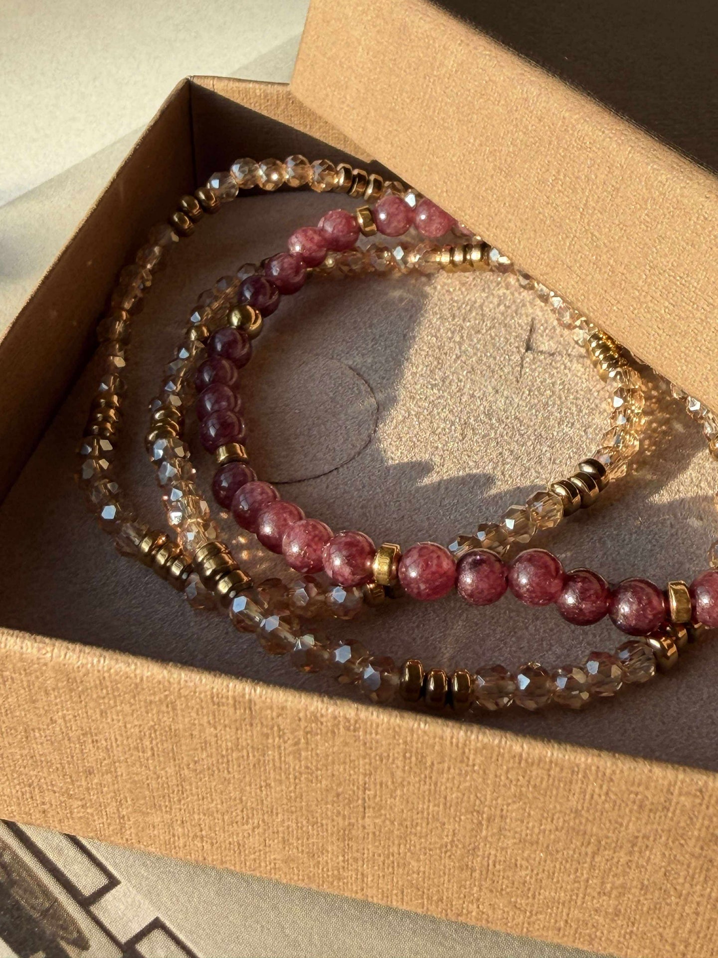 Armband Leah Bordeaux/Natur – Set med 3 st