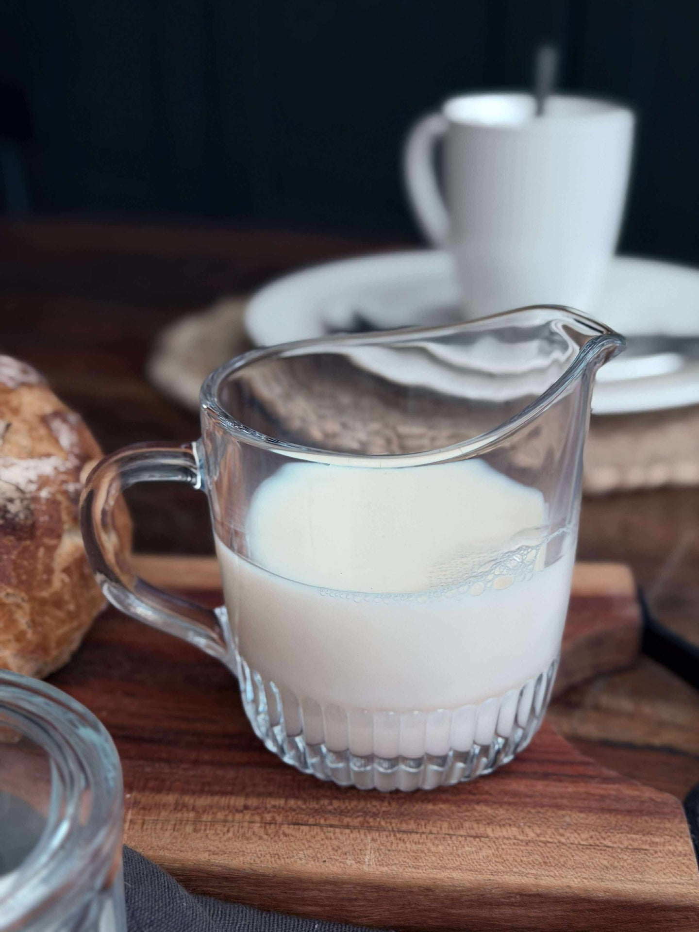 Mjölkkanna och sockerskål