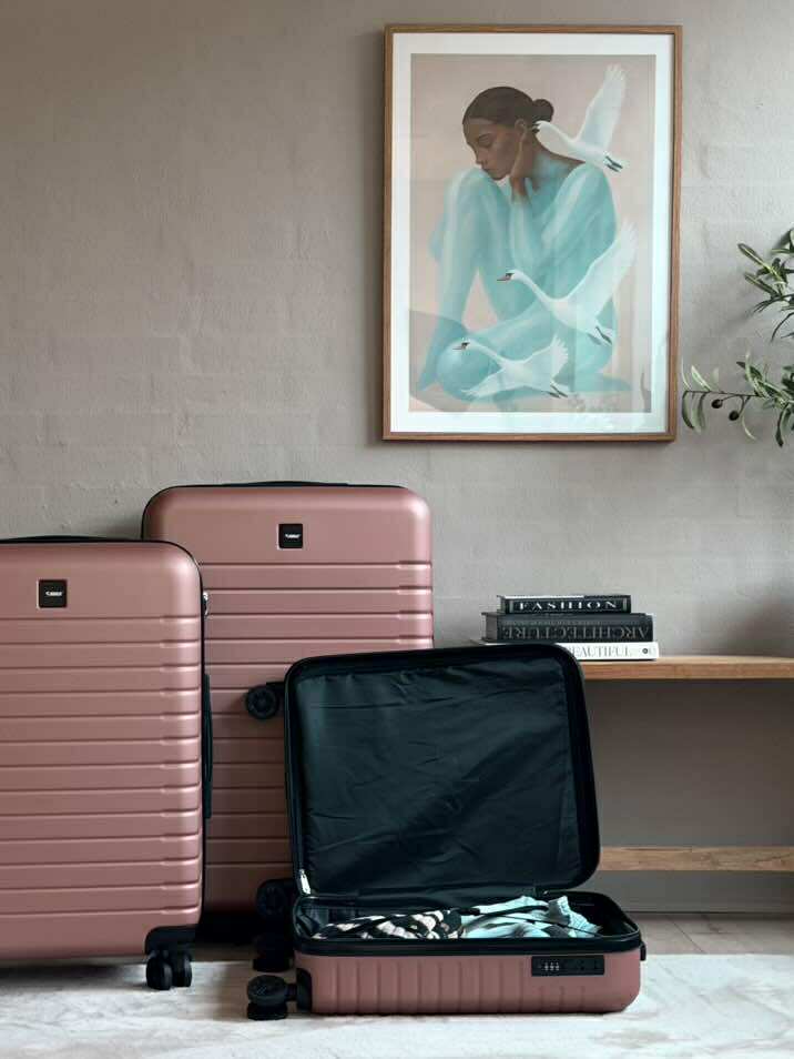 Set med 3 resväskor – Rose