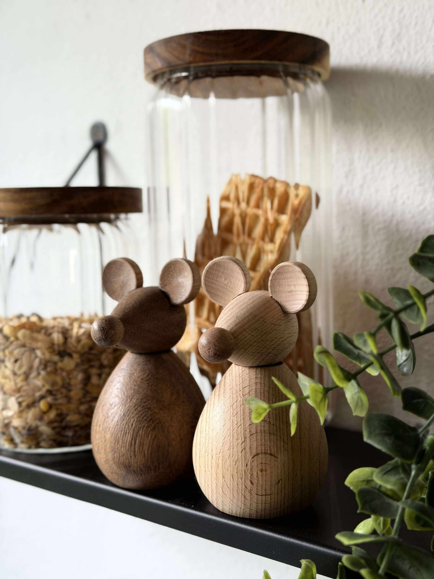 Sittande Mus - Bärnsten Brun