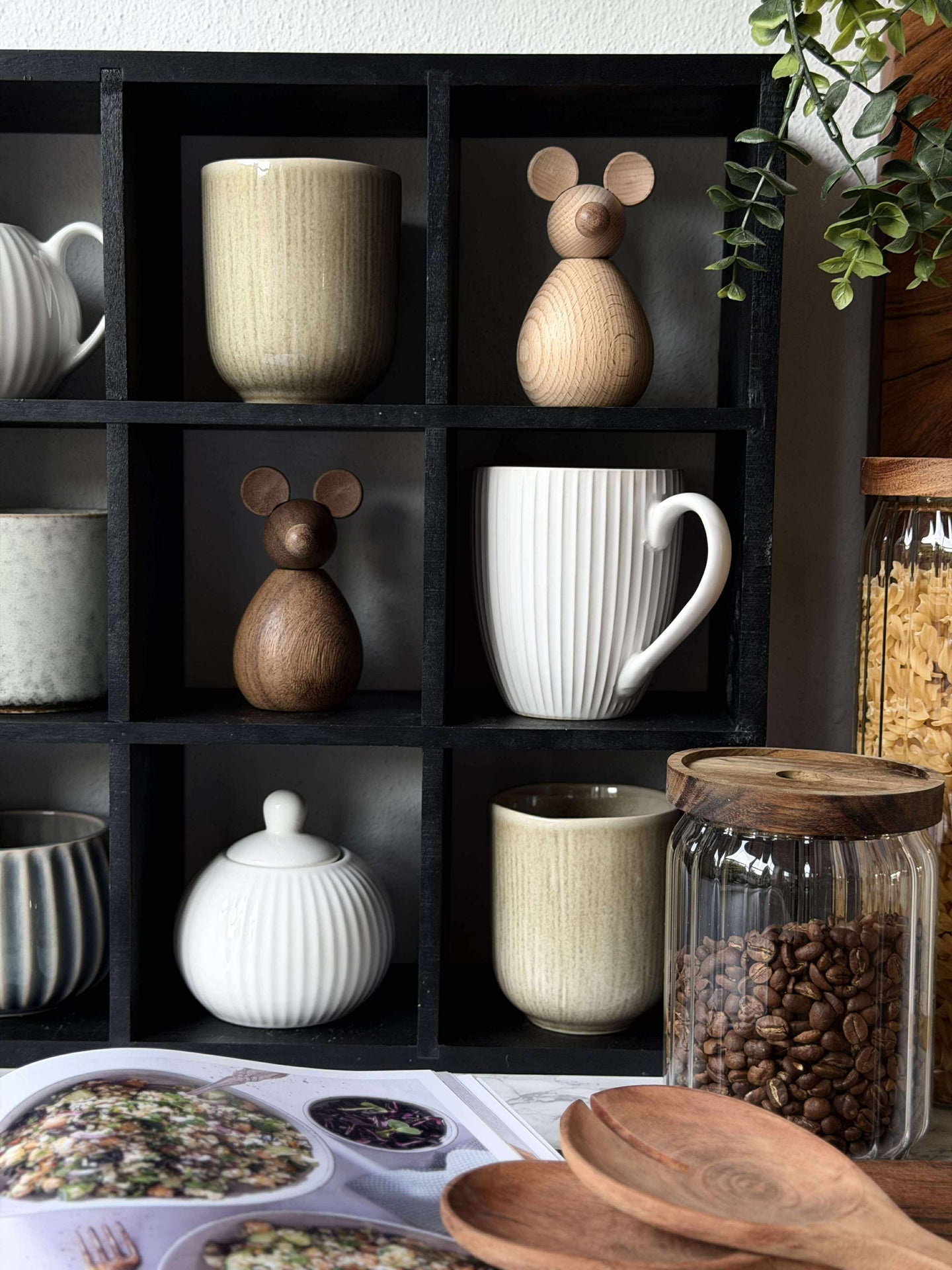 Sittande Mus - Bärnsten Brun