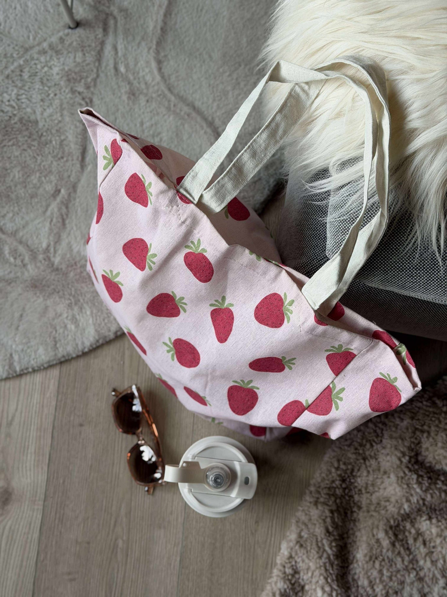 Shopper Strawberry
