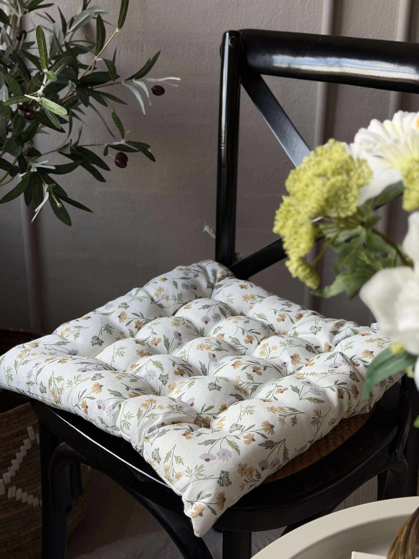 Kudde med fyllning - Blommor