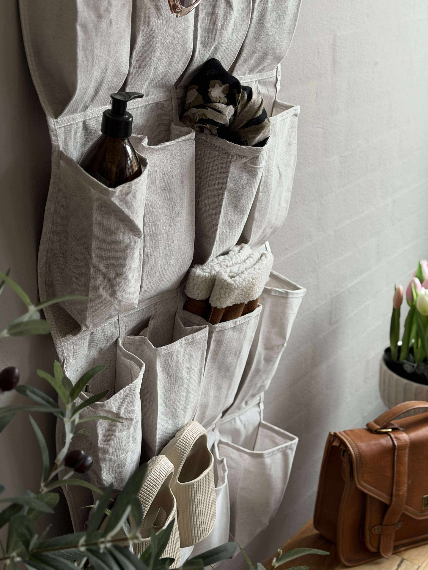 Förvaring BELLA med 16 fack