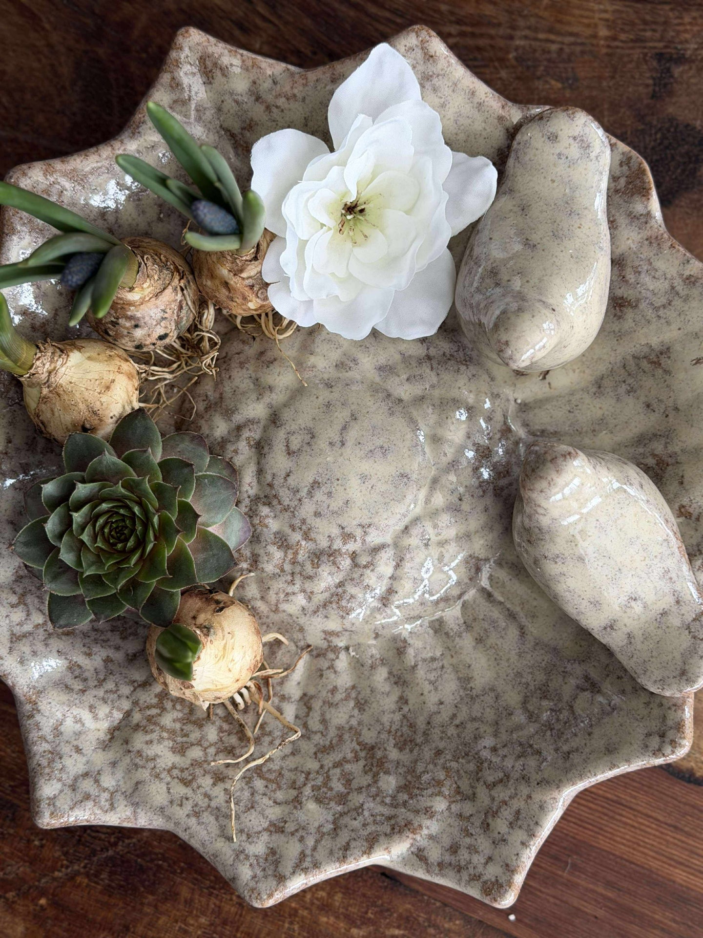 Fat med fåglar – Beige