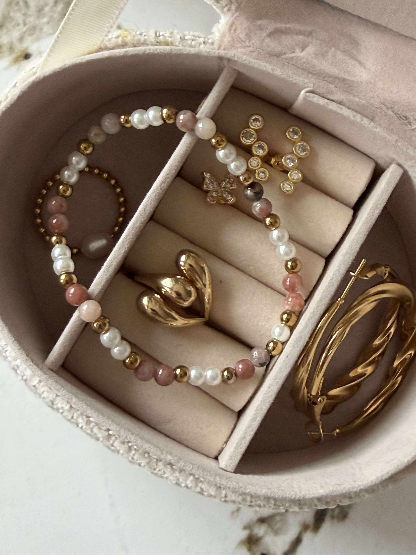 Armband Asta - Natursten guldbelagd