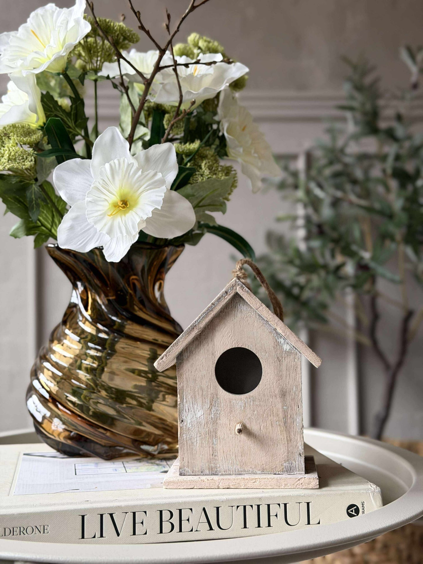 Fågelholk i trä - Ljusgrå