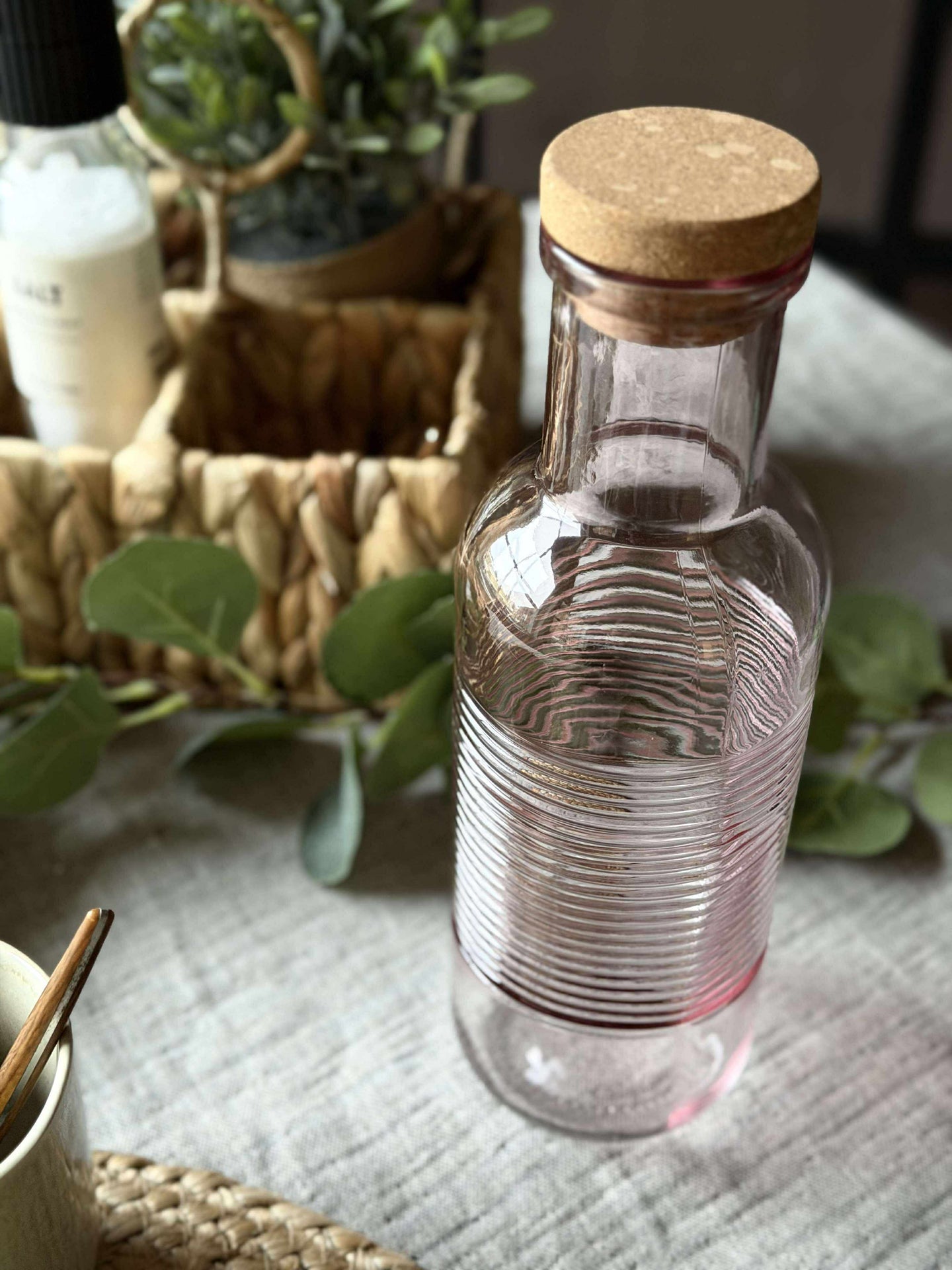 Vattenflaska med korkpropp – Rosa 1 l