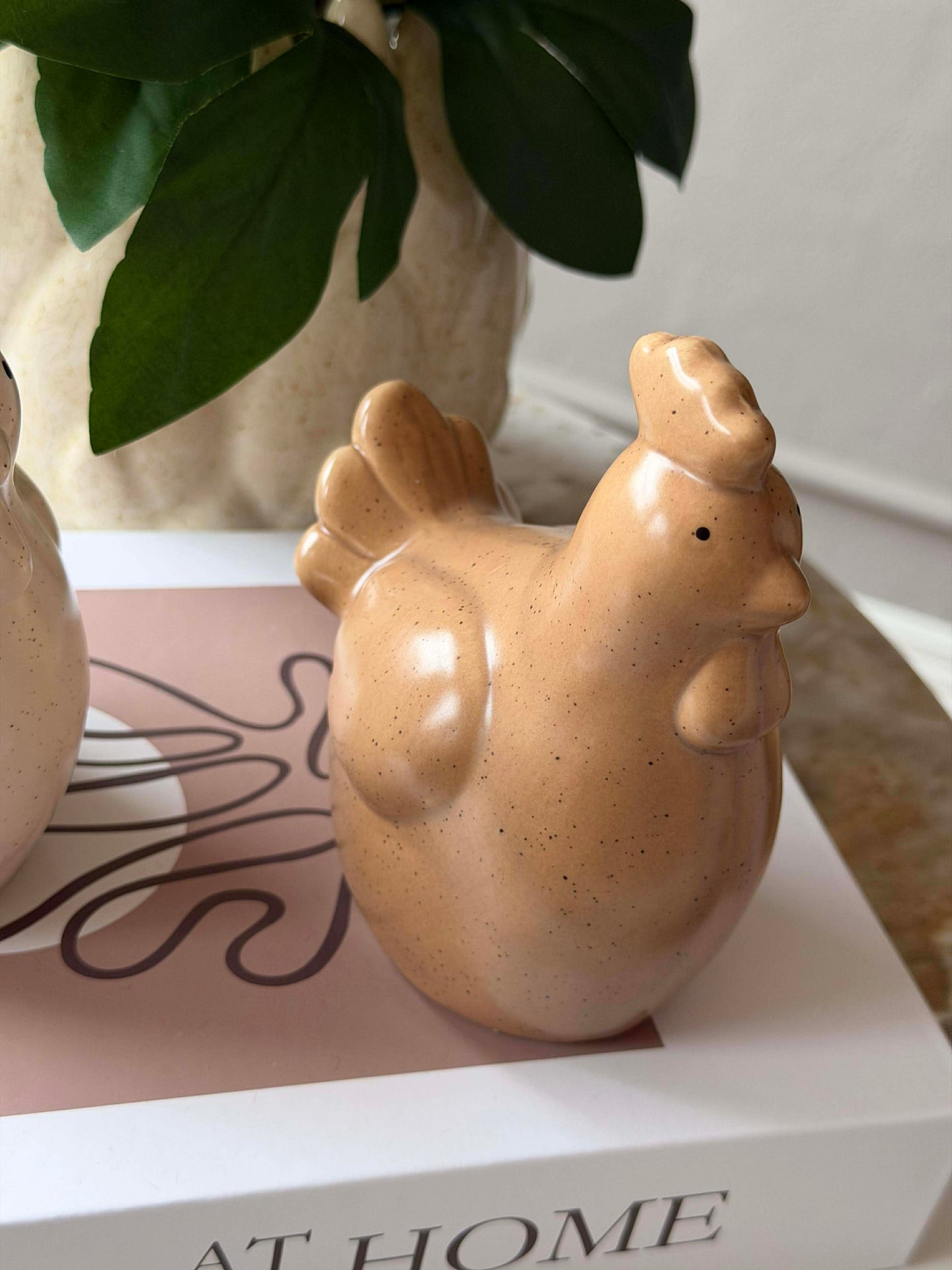 Höna - Vit eller beige