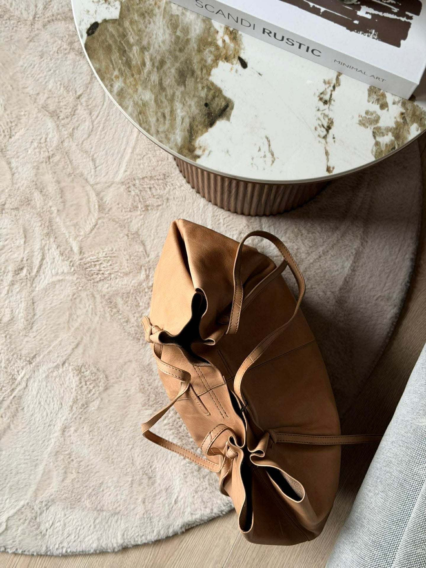 Shopper XL i mjuk läderkvalitet - Sand