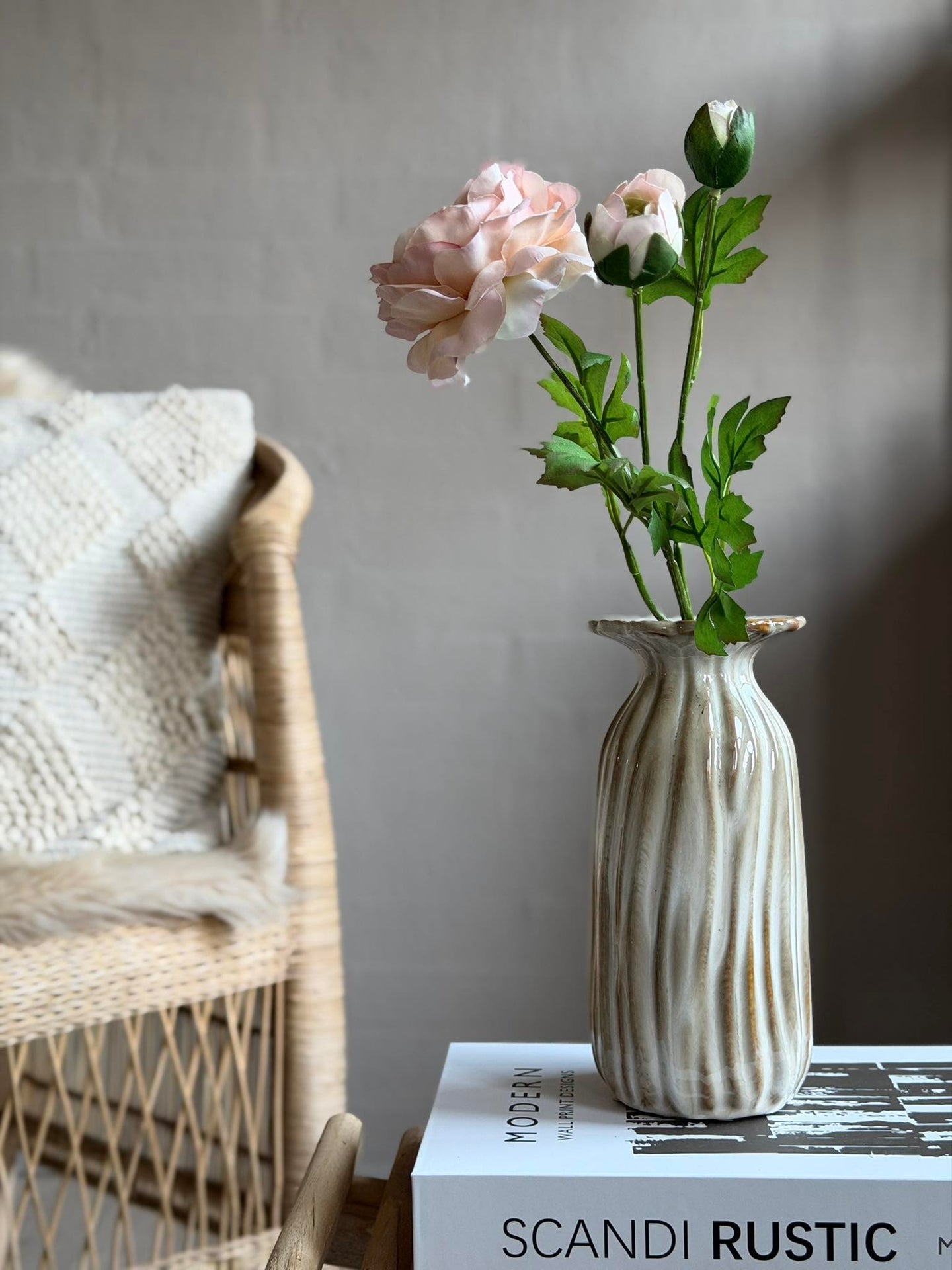 Vas flower - Beige