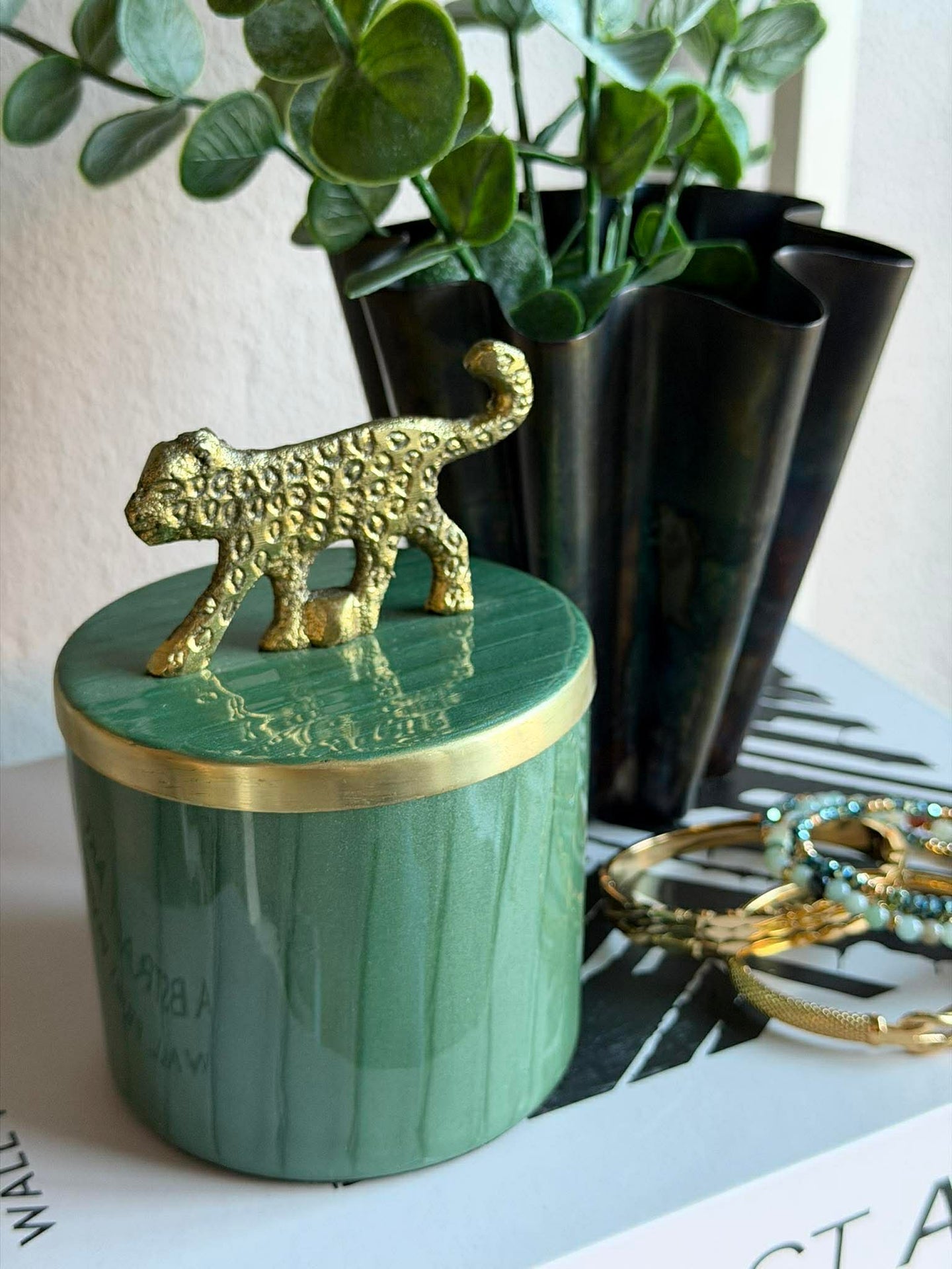 Kruka med lock – Grön med Leopard