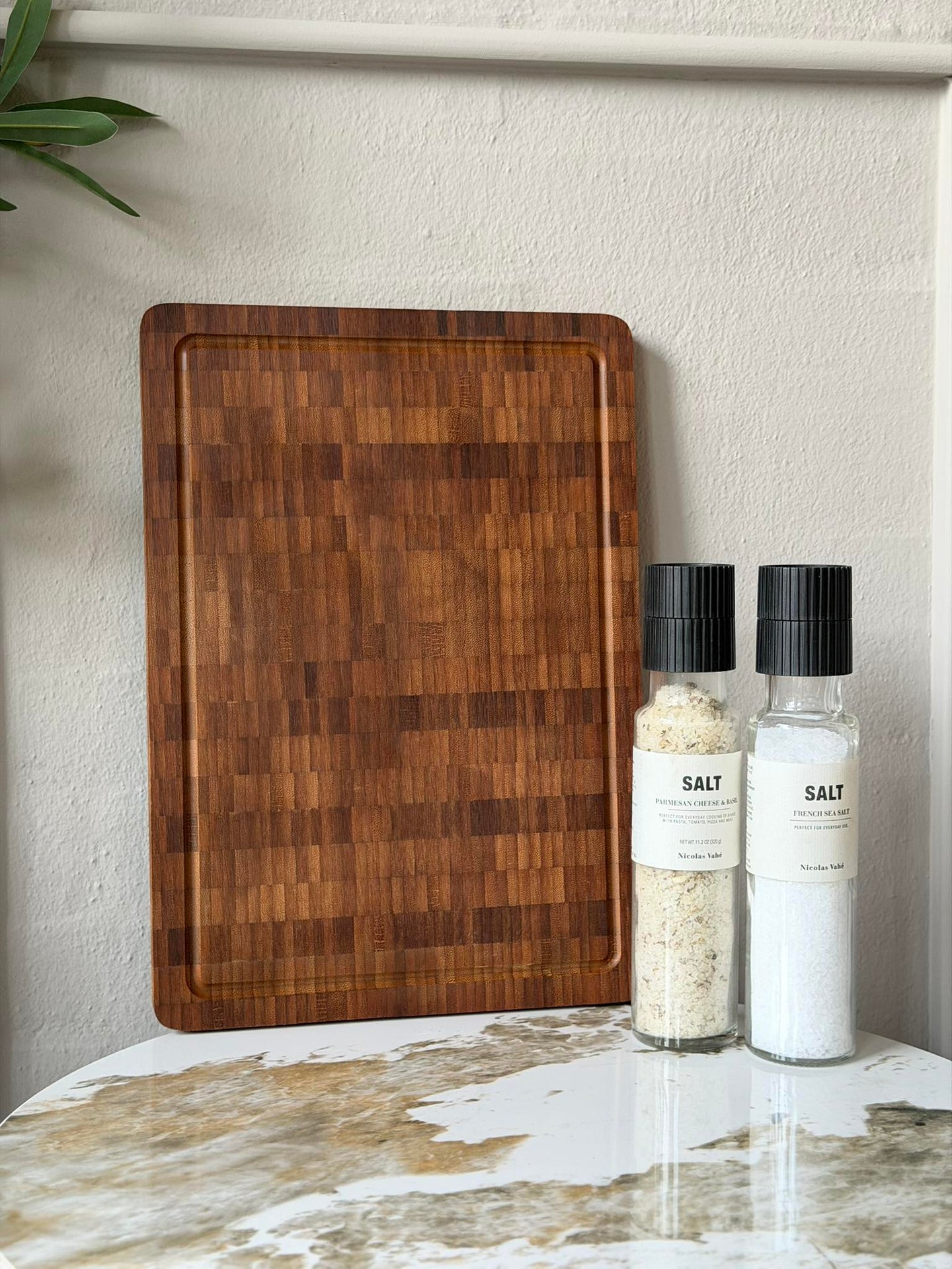 Skärbräda med saftfåra Bambu 36x25,5 cm