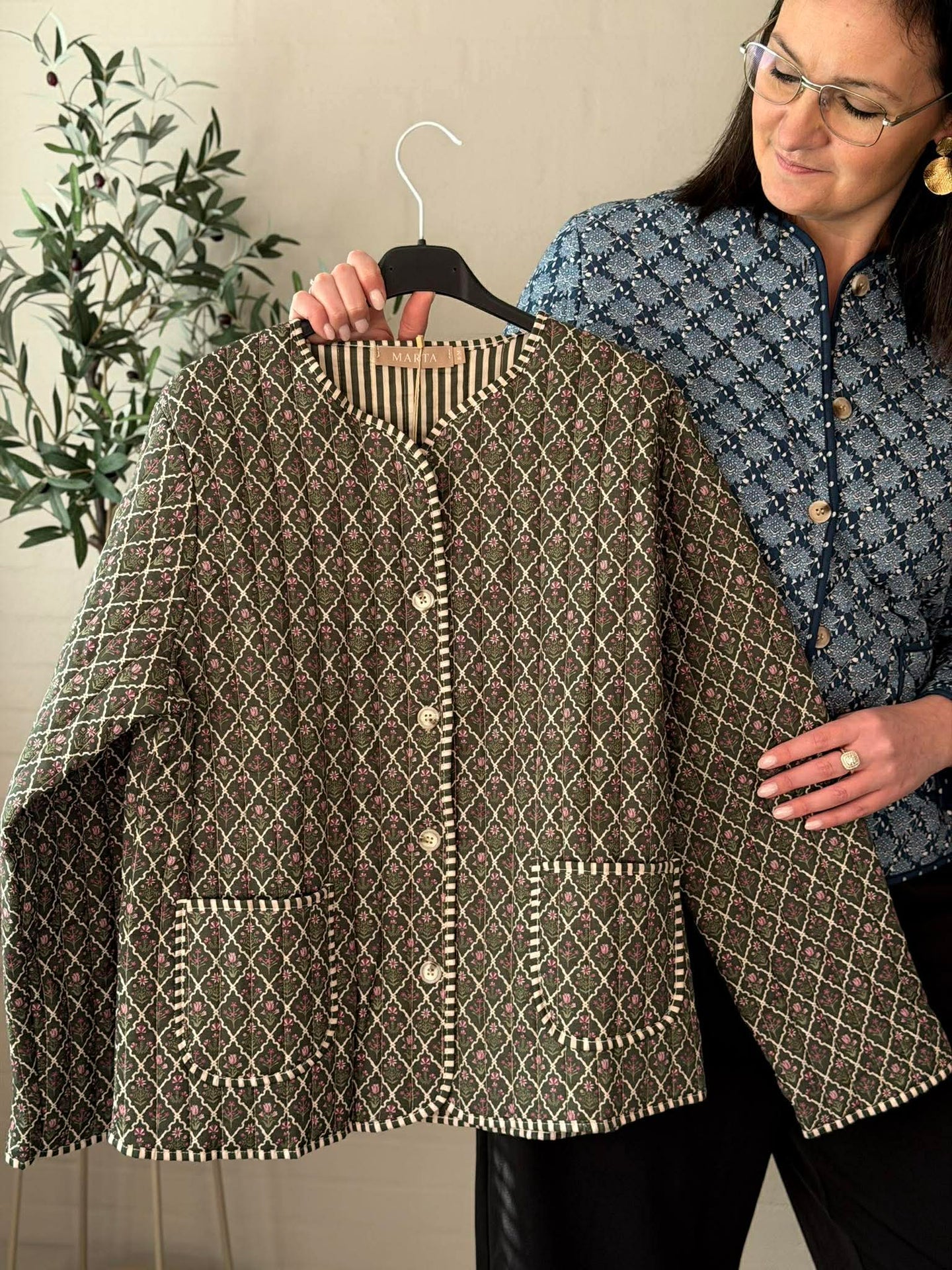 Jacka Quilt Militär