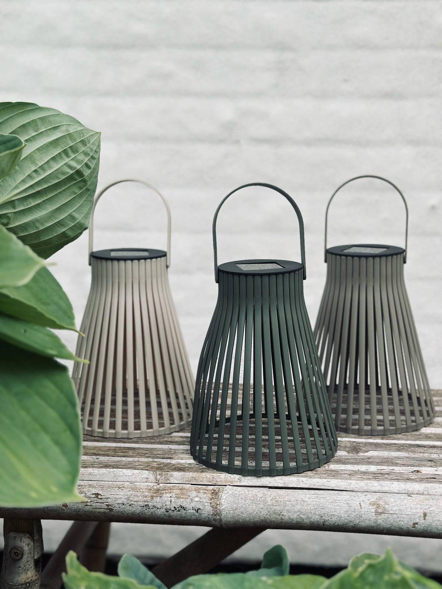 Lykta med solceller 18 cm - Flera färgalternativ