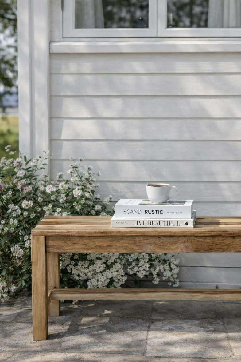 Bänk i teak
