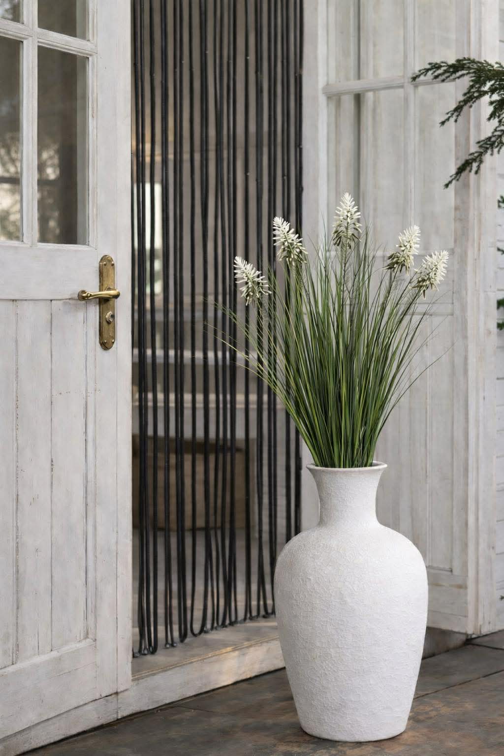 Lupin Vit i bukett för inomhus och utomhus - 70 cm