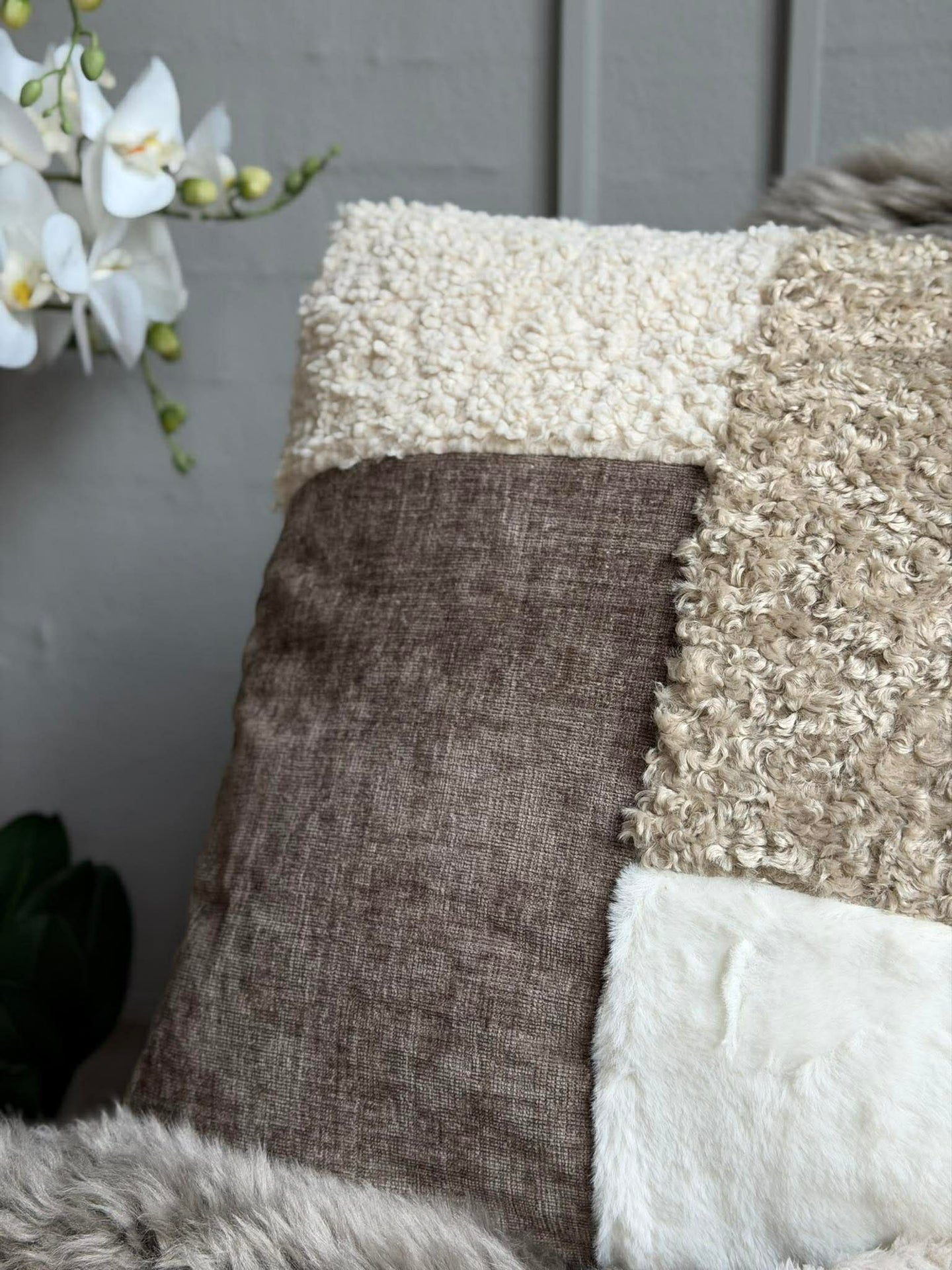 Fylld kudde 45x45 cm - Chenille