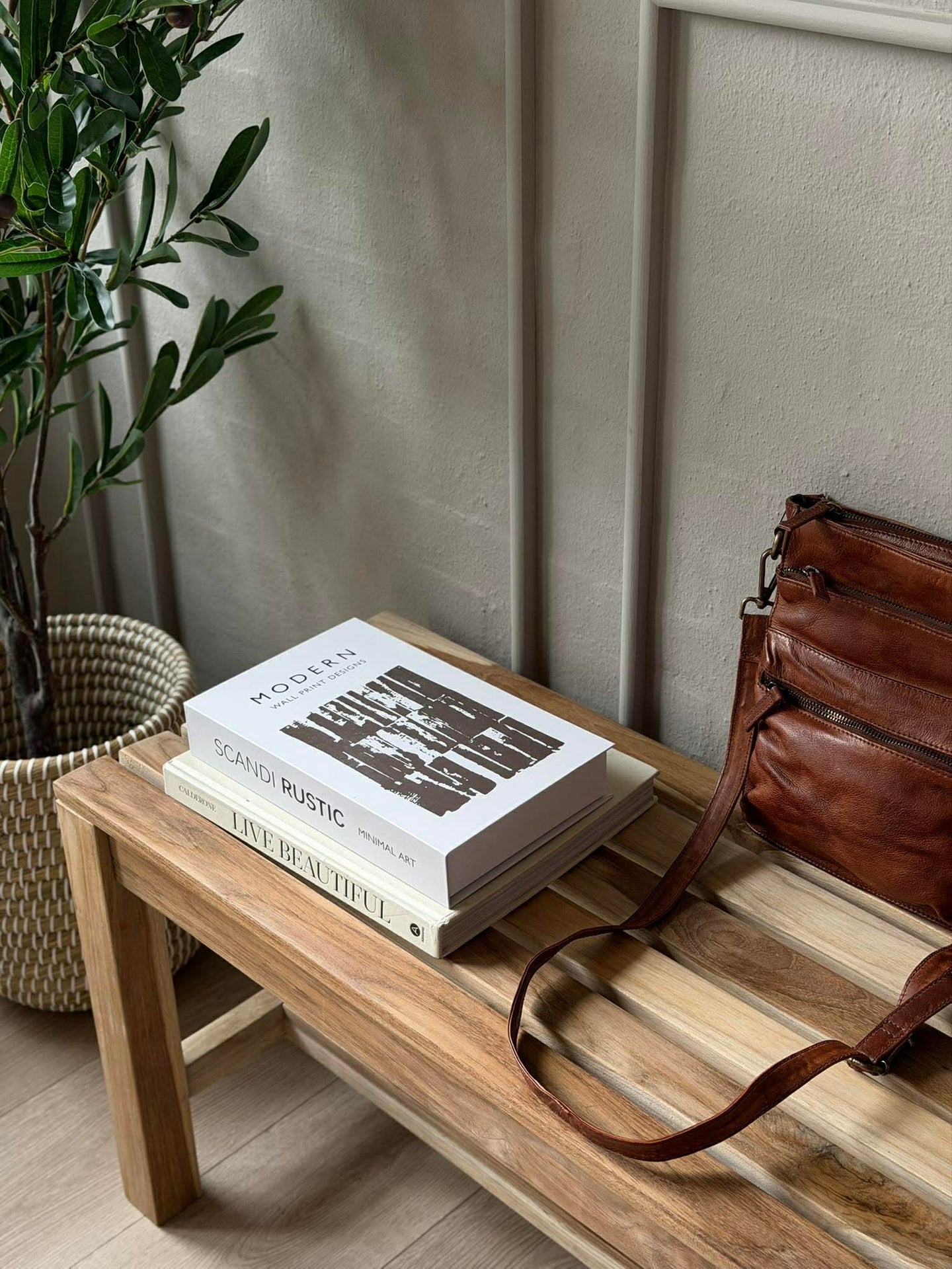 Bänk i teak