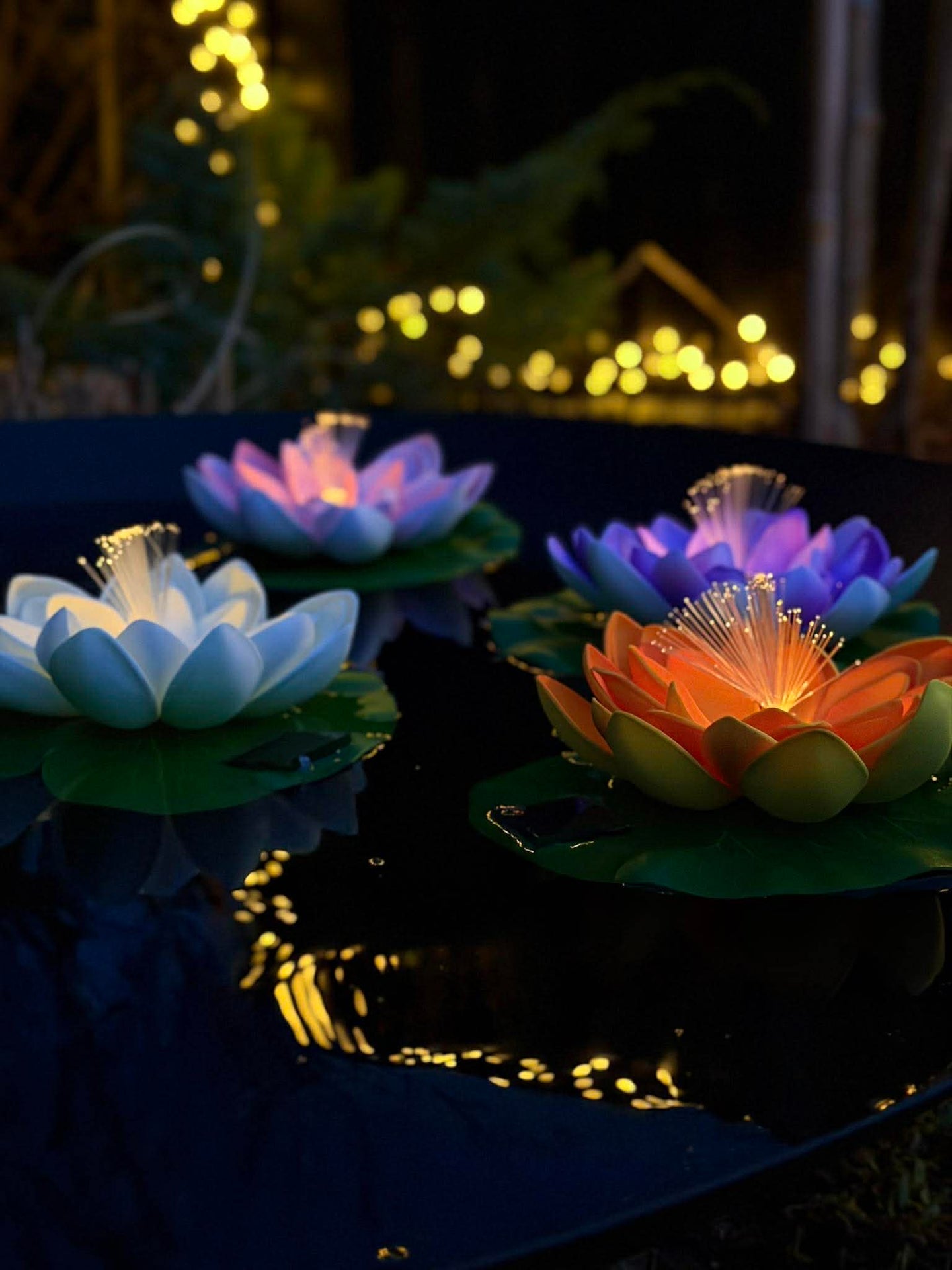 Lotus med solceller - Flera färger