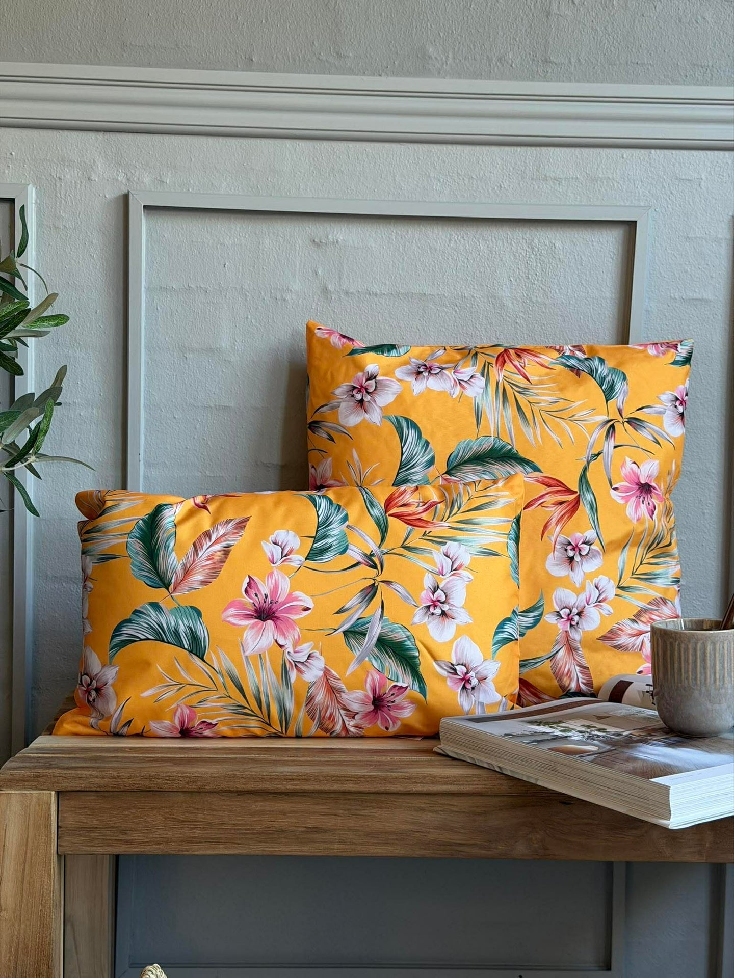 Kudde med fyllning Bloom - Flera färger