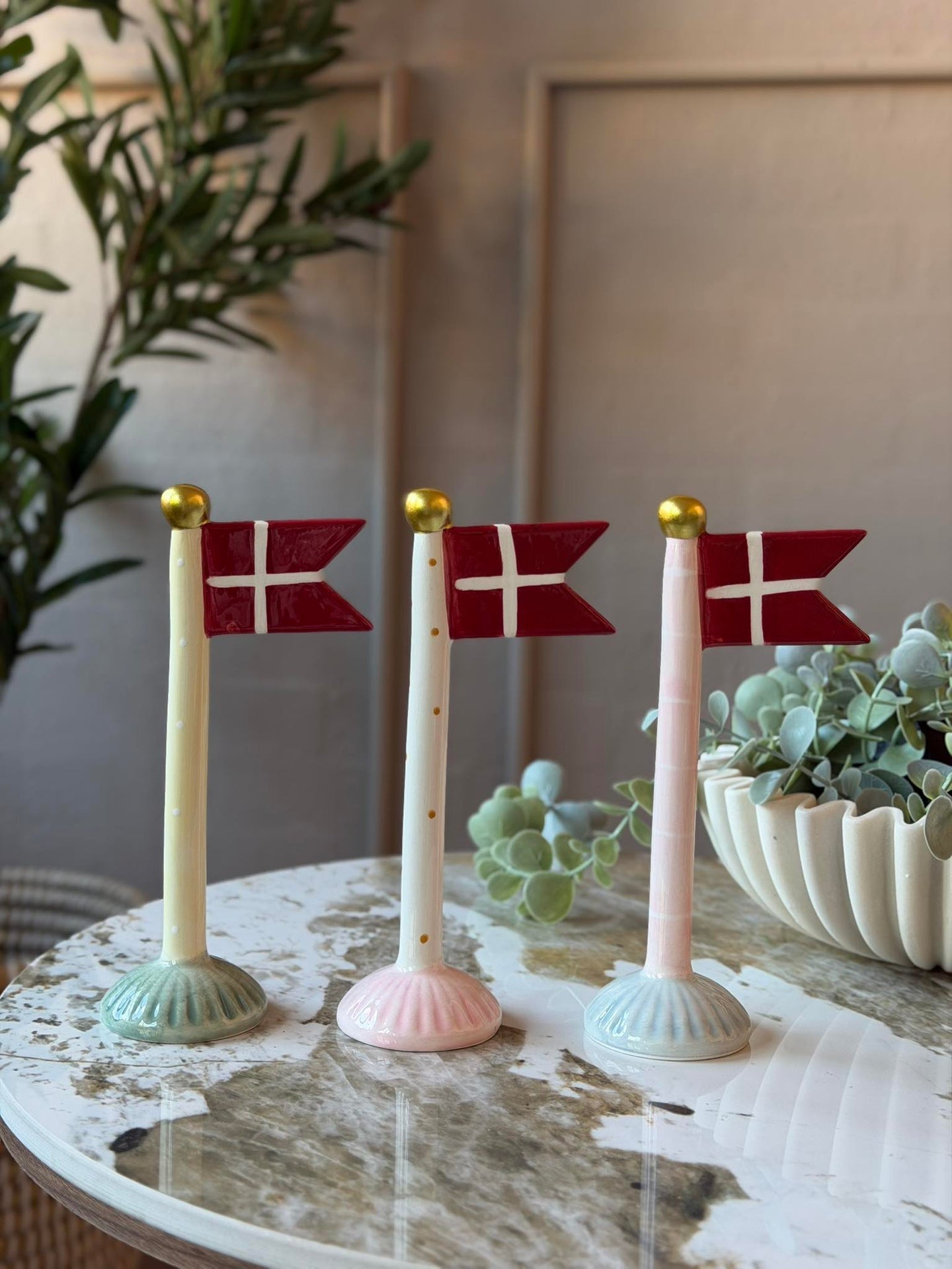 Keramikflagga – Mix H 19 cm