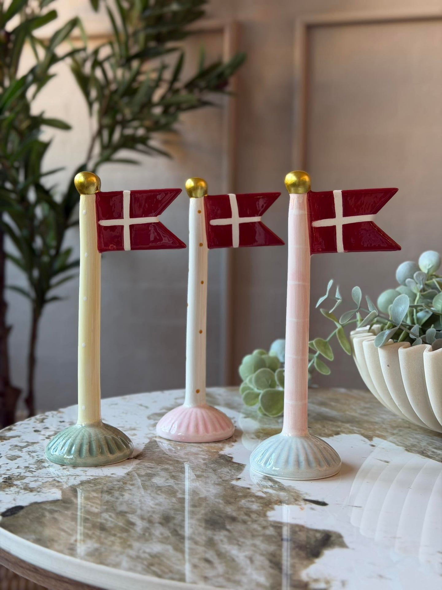 Keramikflagga – Mix H 19 cm