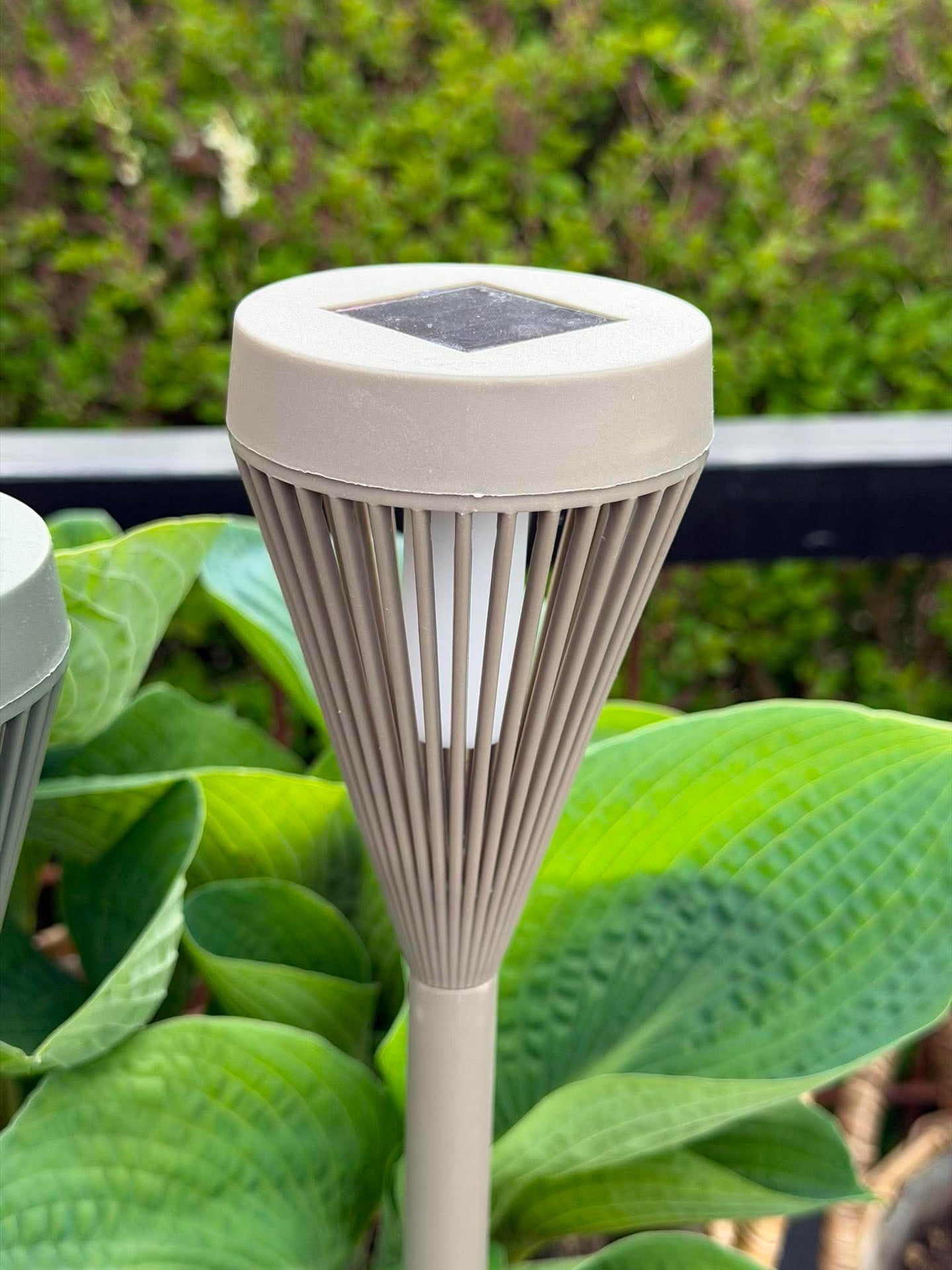 Fackla Emily solar 43 cm - Flera färger