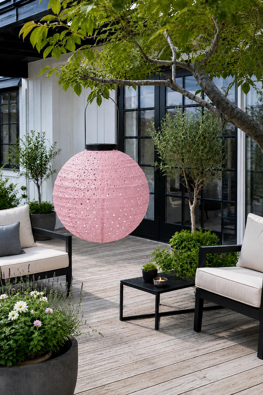 Lampa med solceller - Rosa