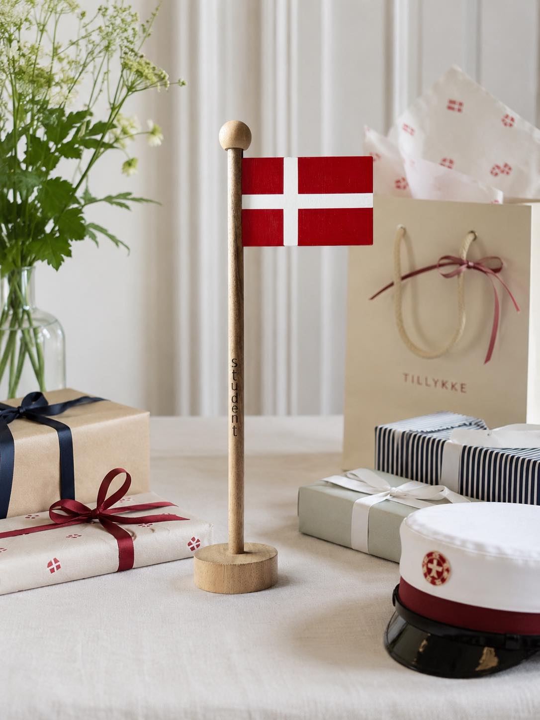 Flag Student wood - Flera storlekar