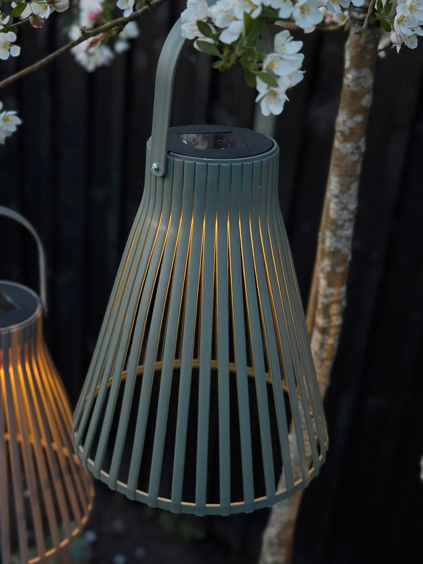Lykta Emily solar 24 cm - Flera färger