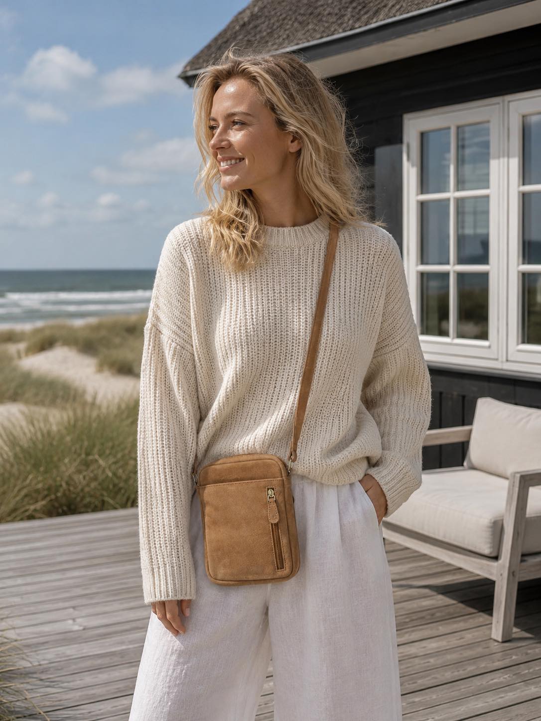 Mobilväska Daily – Suede beige