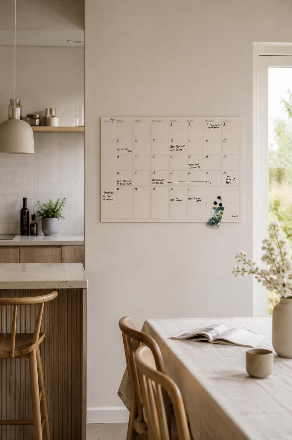 Tavla magnetisk beige - Månadsplanerare