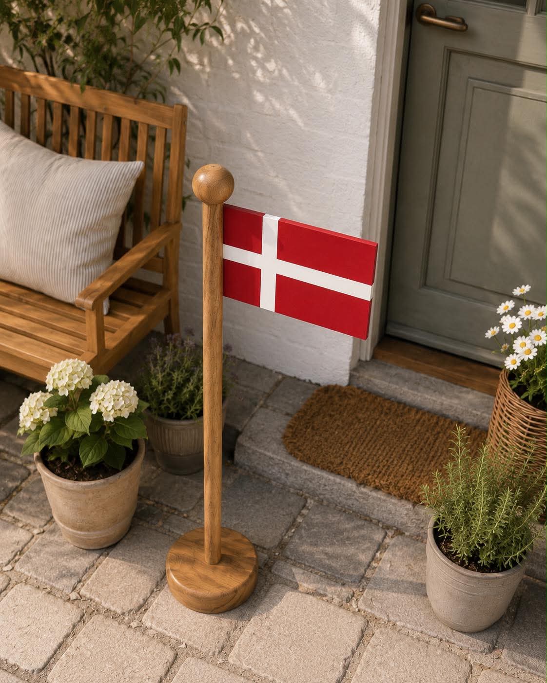 Dannebrog-flagga - Wood 100 cm