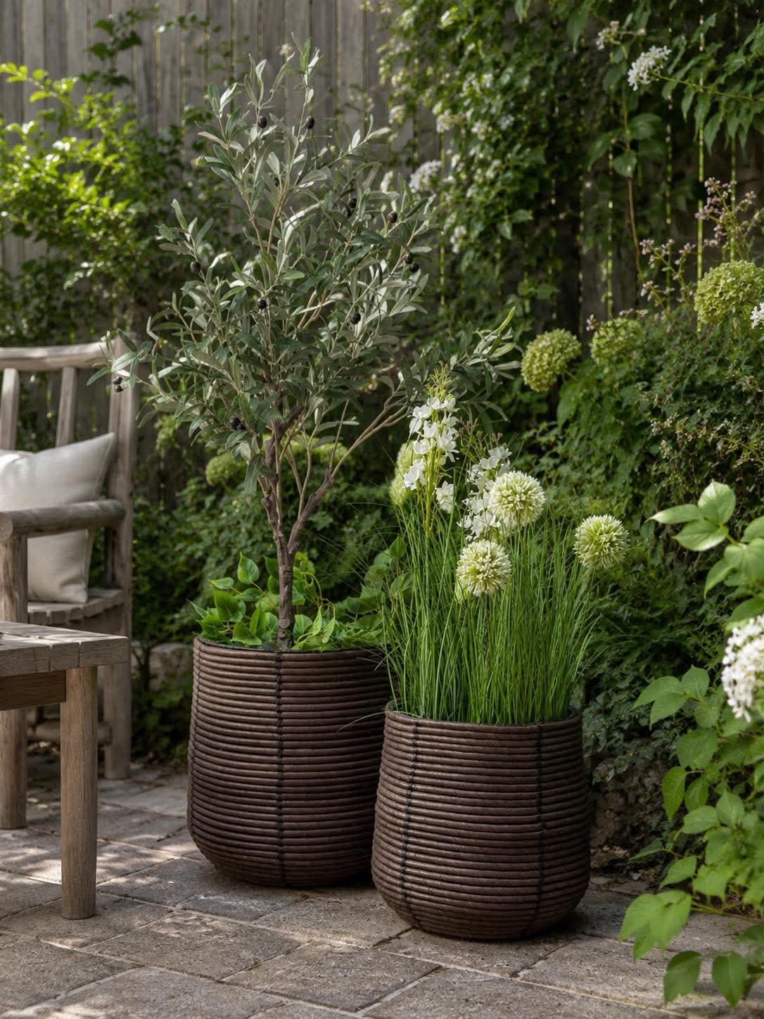 Plantekurve RATTAN – Set med 2 storlekar