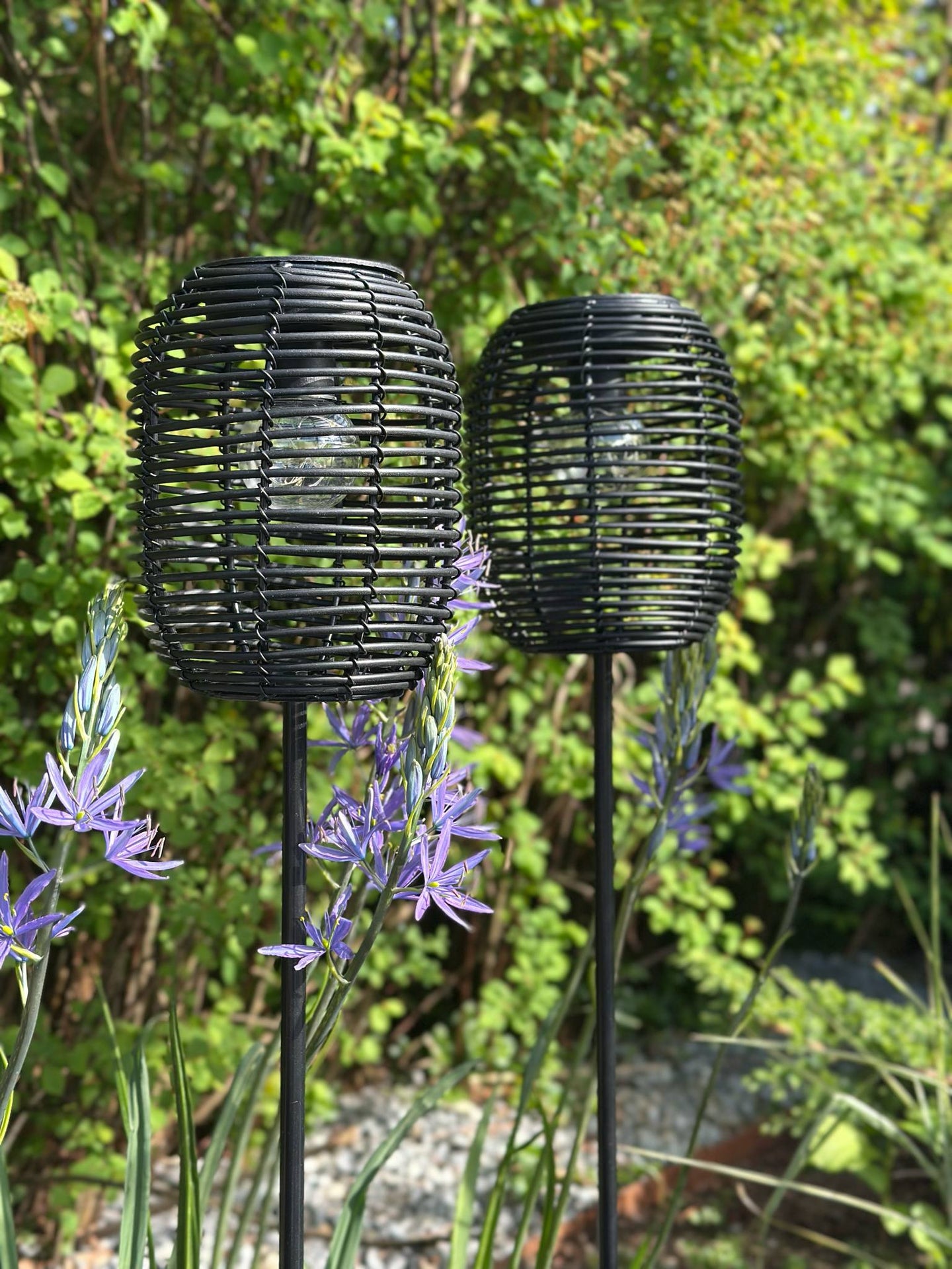 Lykta Molly svart på spjut - Solenergi