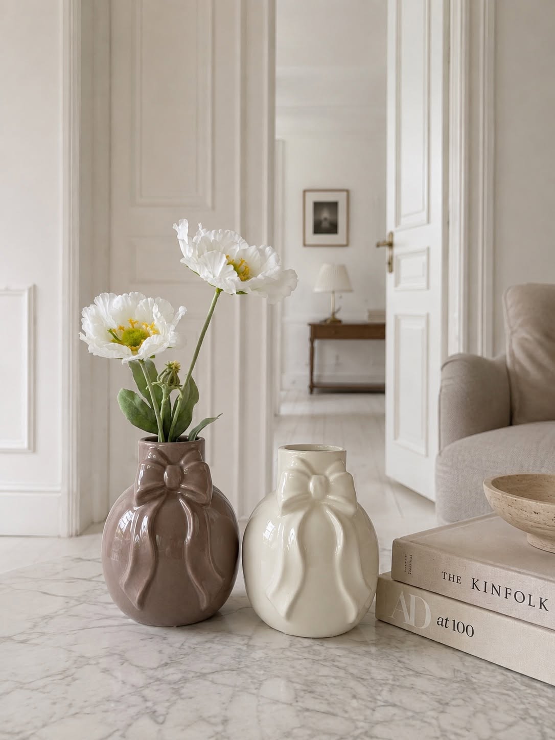 Vas med rosett - White