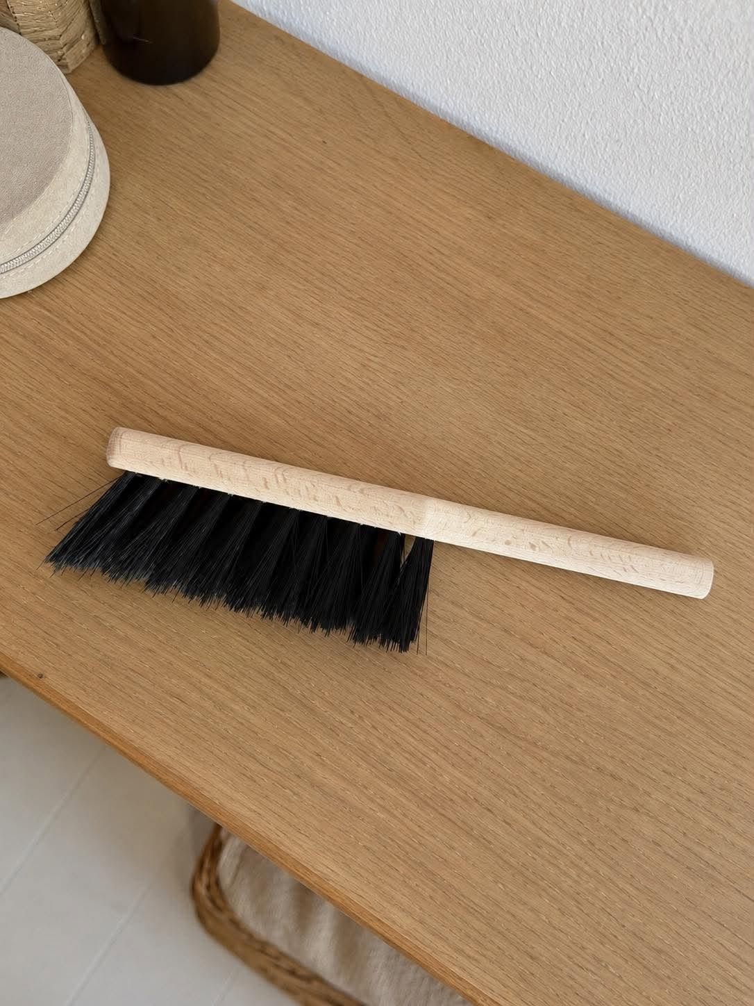 Kvast WOOD 28CM