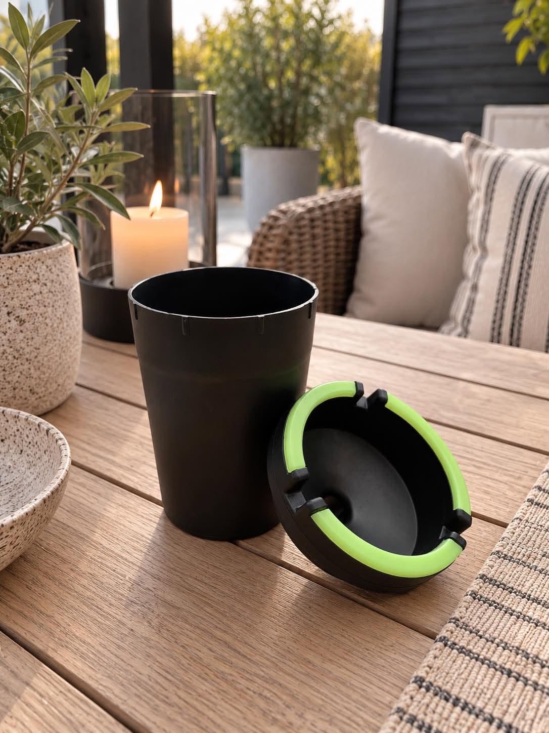 Askkoppar glow in the dark
