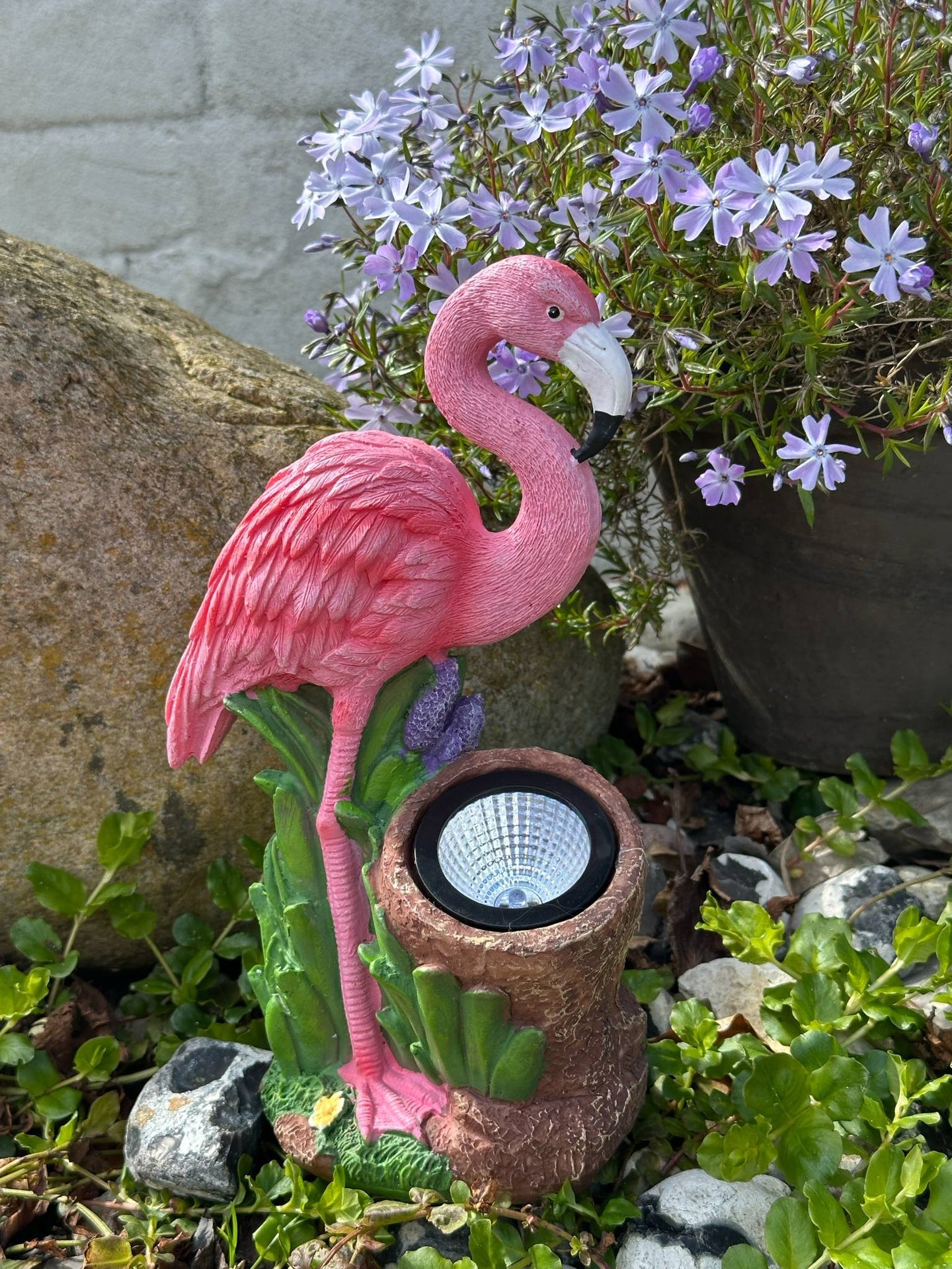 Flamingo med solceller
