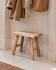 Pall i teak – naturligt trälook