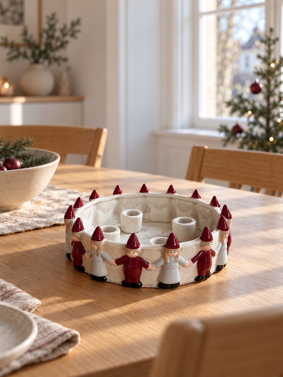 Ljusstake för advent – tomtar i ring