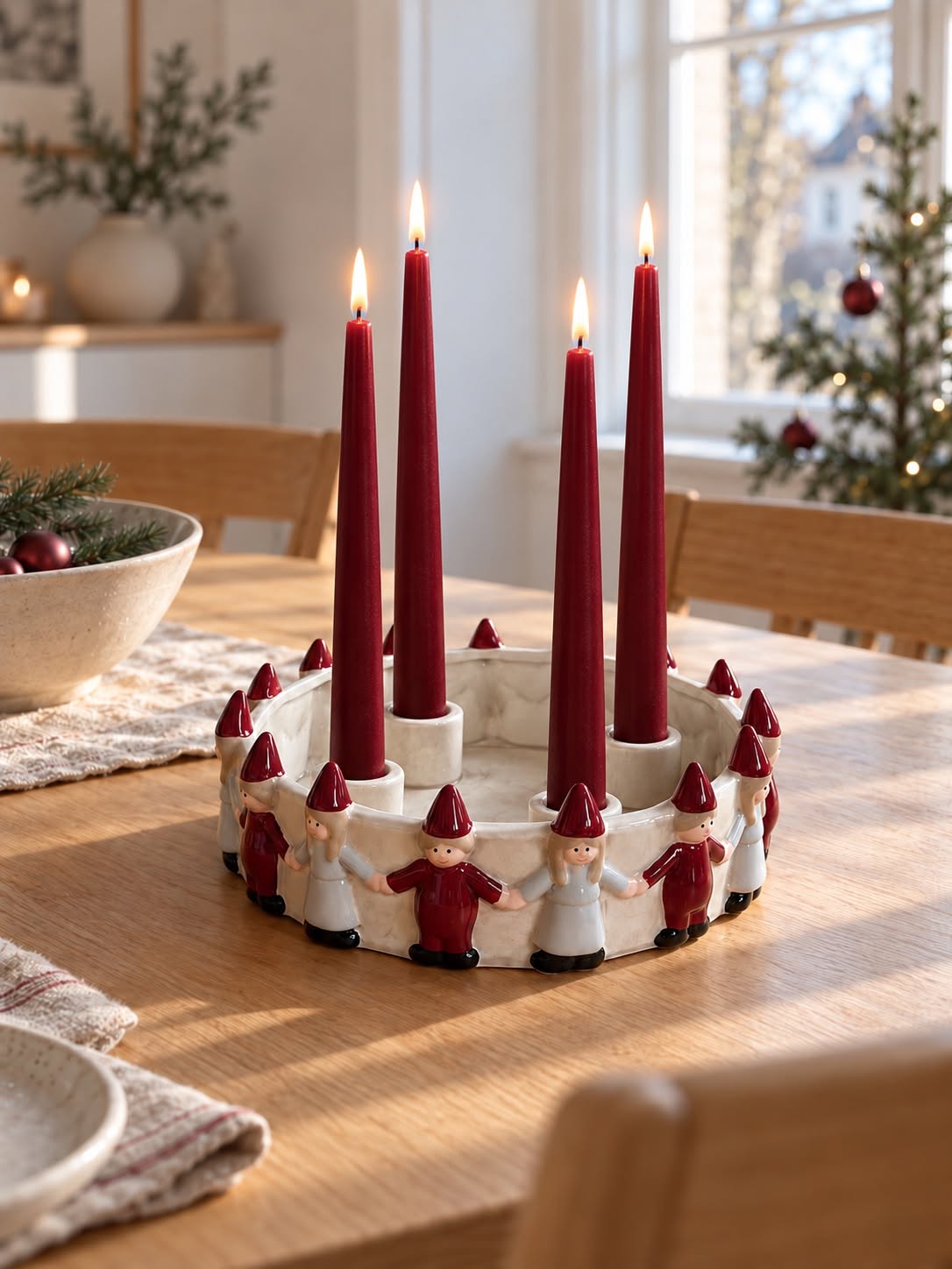 Ljusstake för advent – tomtar i ring