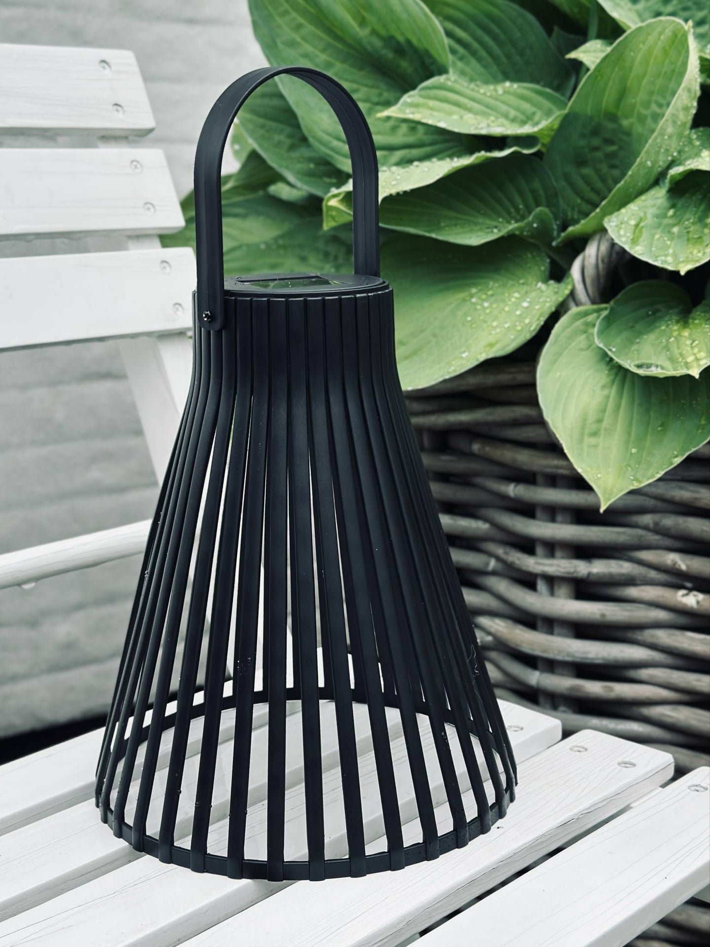 Lykta med solceller - GARDEN BLACK 24cm